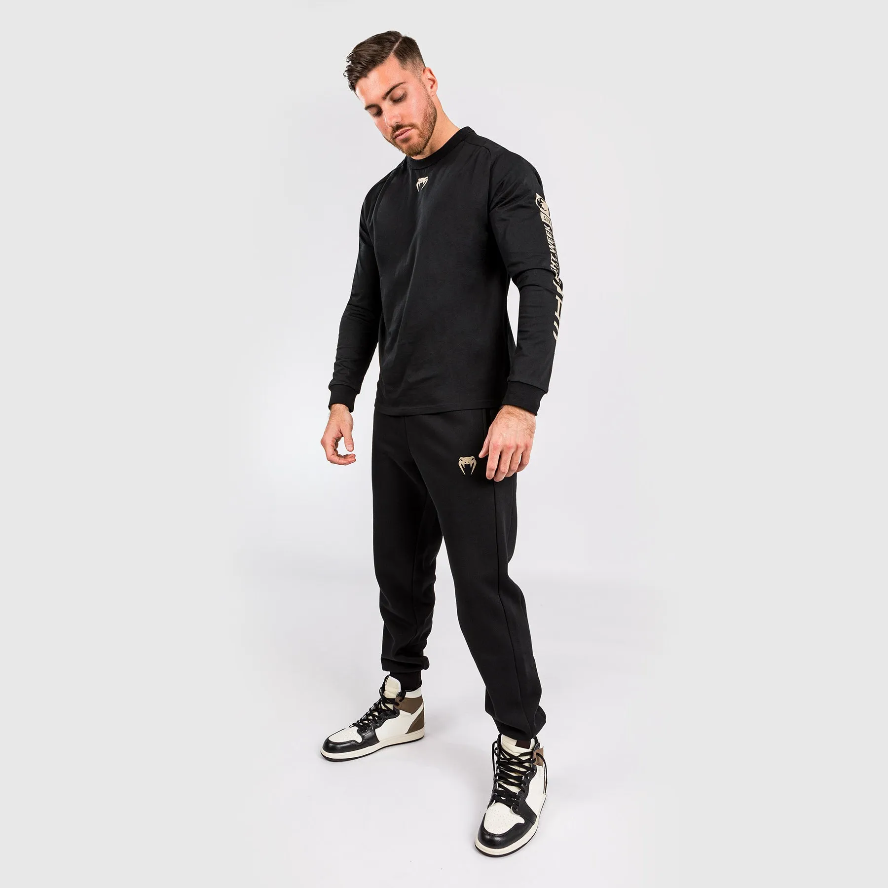 UFC Adrenaline by Venum Fight Week Men??s Long-sleeve T-shirt - Black Casual Active