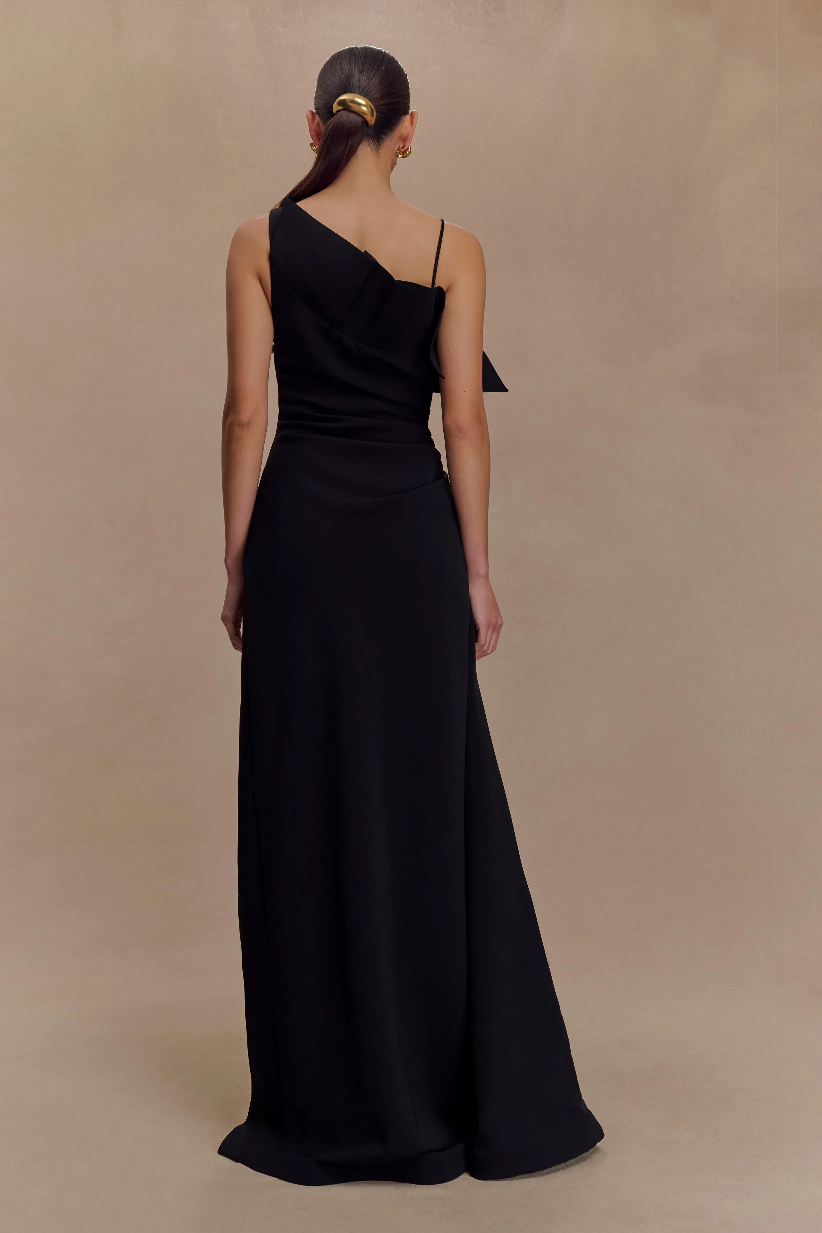 Adalyn One Shoulder Crepe Maxi Dress - Black Move Easy