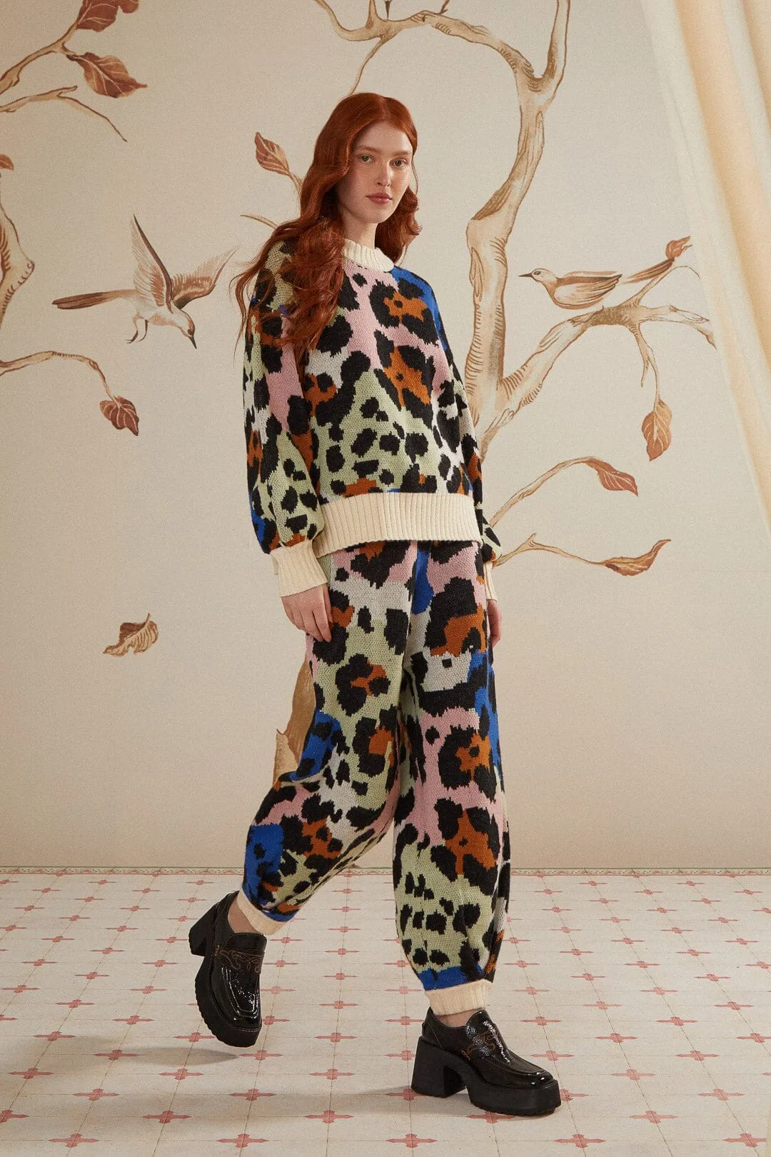 WindproofLayer Colorful Leopards Knit Pants