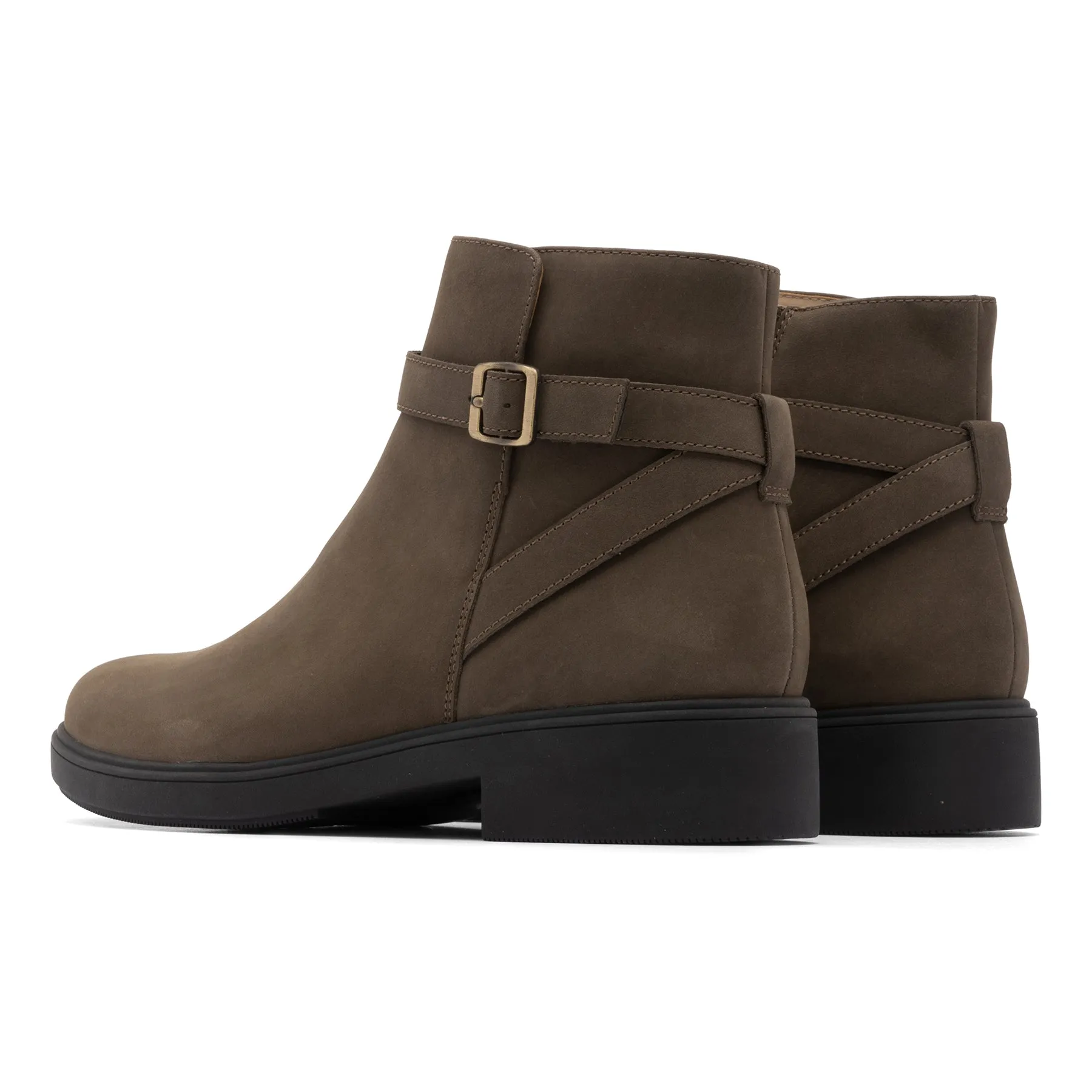 Essential Piece Compass Buckle Metatarsal