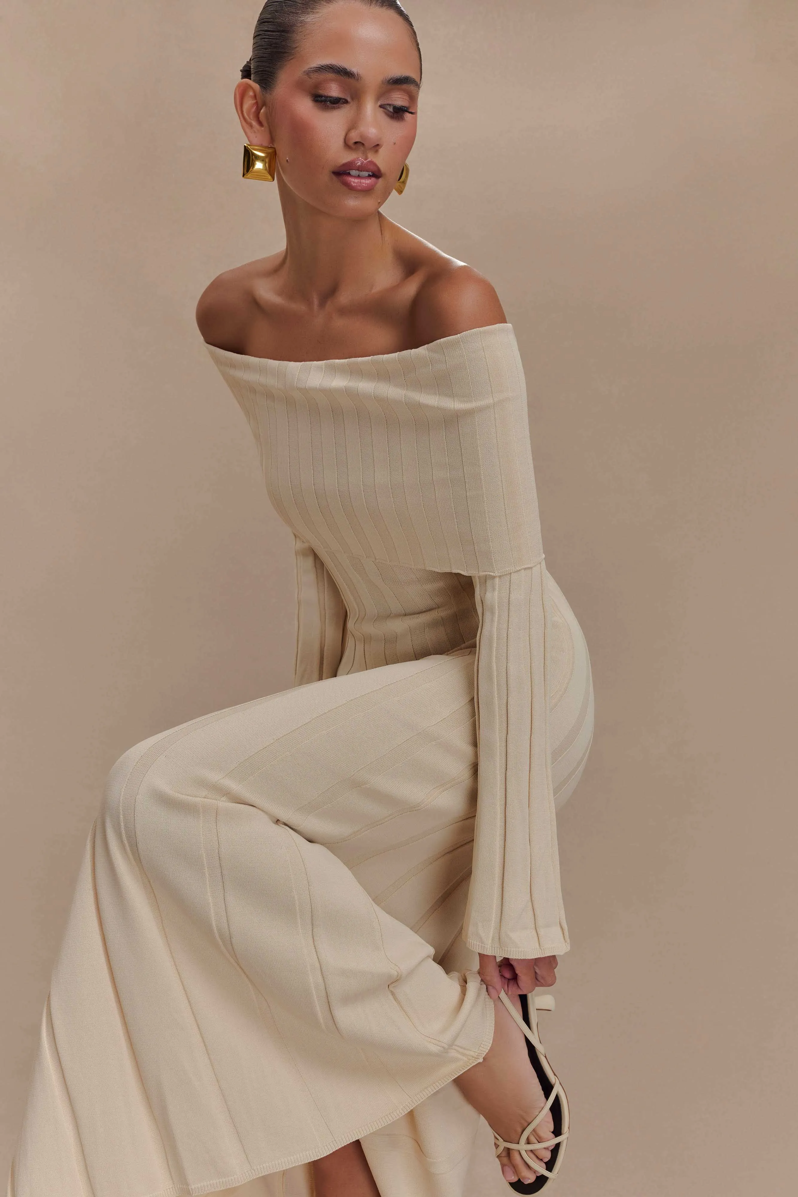 Alonza Long Sleeve Knit Midi Dress - Cream Wave Soft