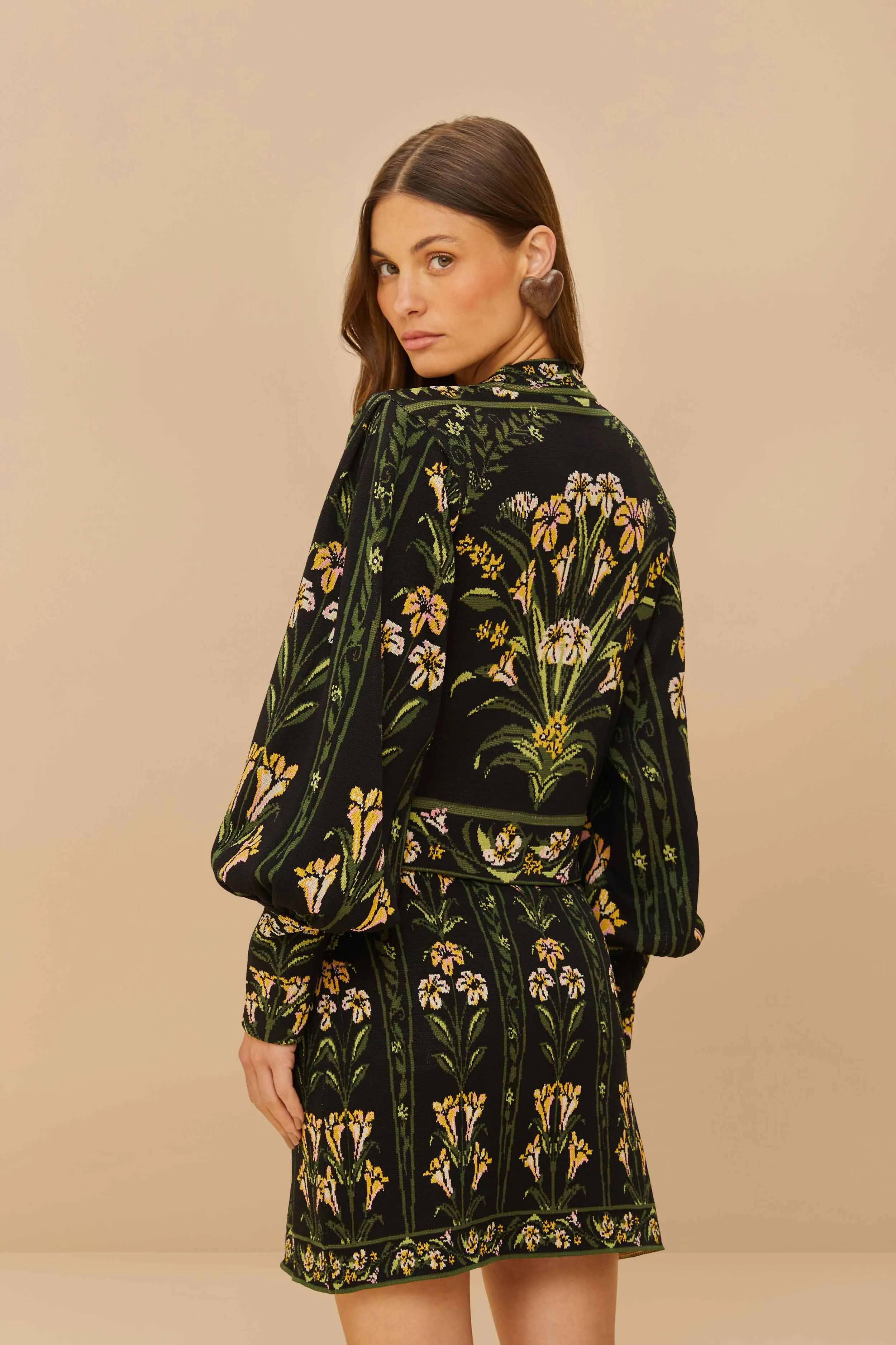 Seasonal Must Have Clean Outfit Black Flowers Arch Knit Skirt