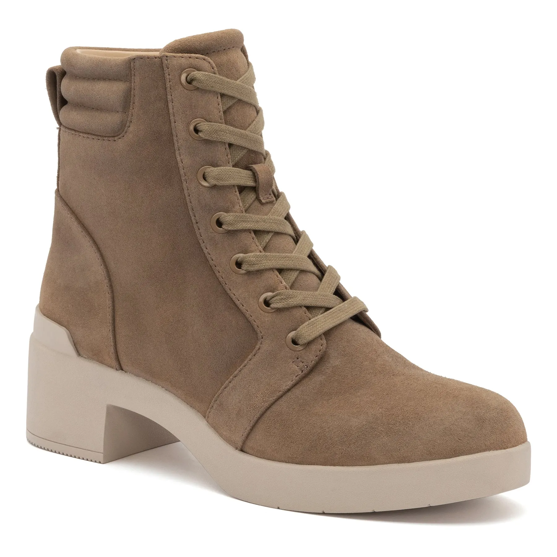 Protective Finish Adventure Seeker Weekend Wear Capital Lace