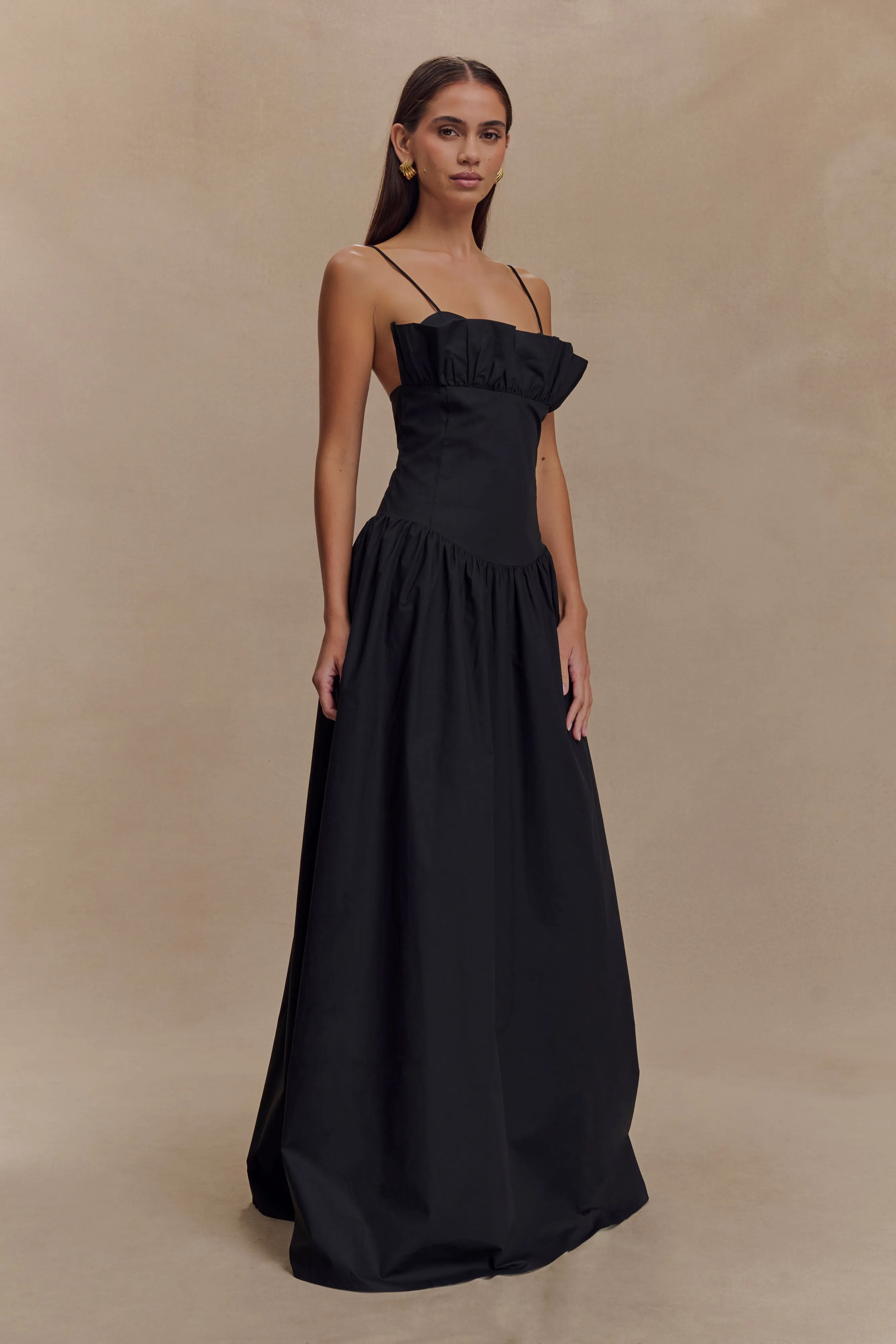 Janis Cotton Frill Maxi Dress - Black Effortless Waist Design
