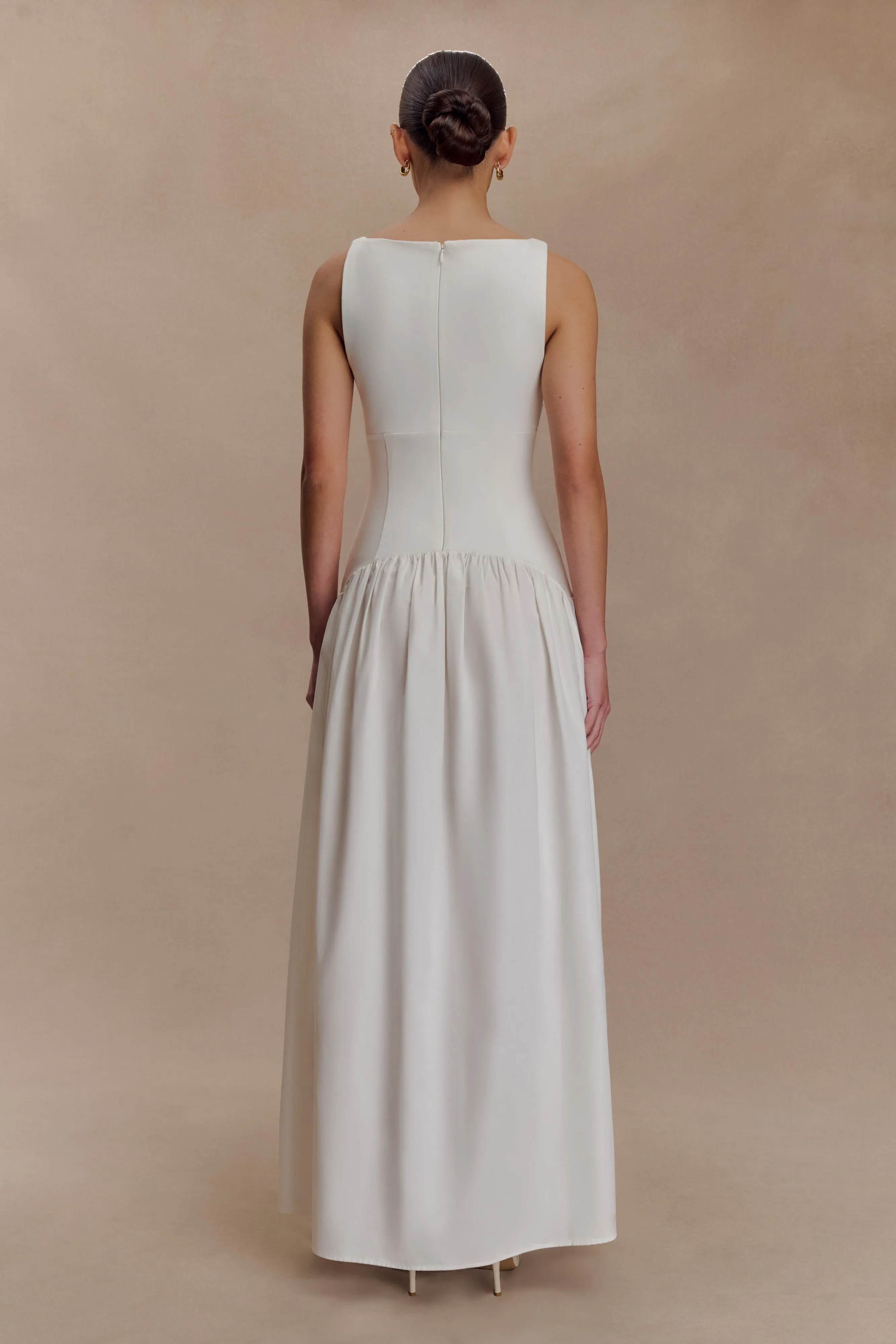 Acacia Contrast Sleeveless Maxi Dress - White Chic and Flattering Perfect Look