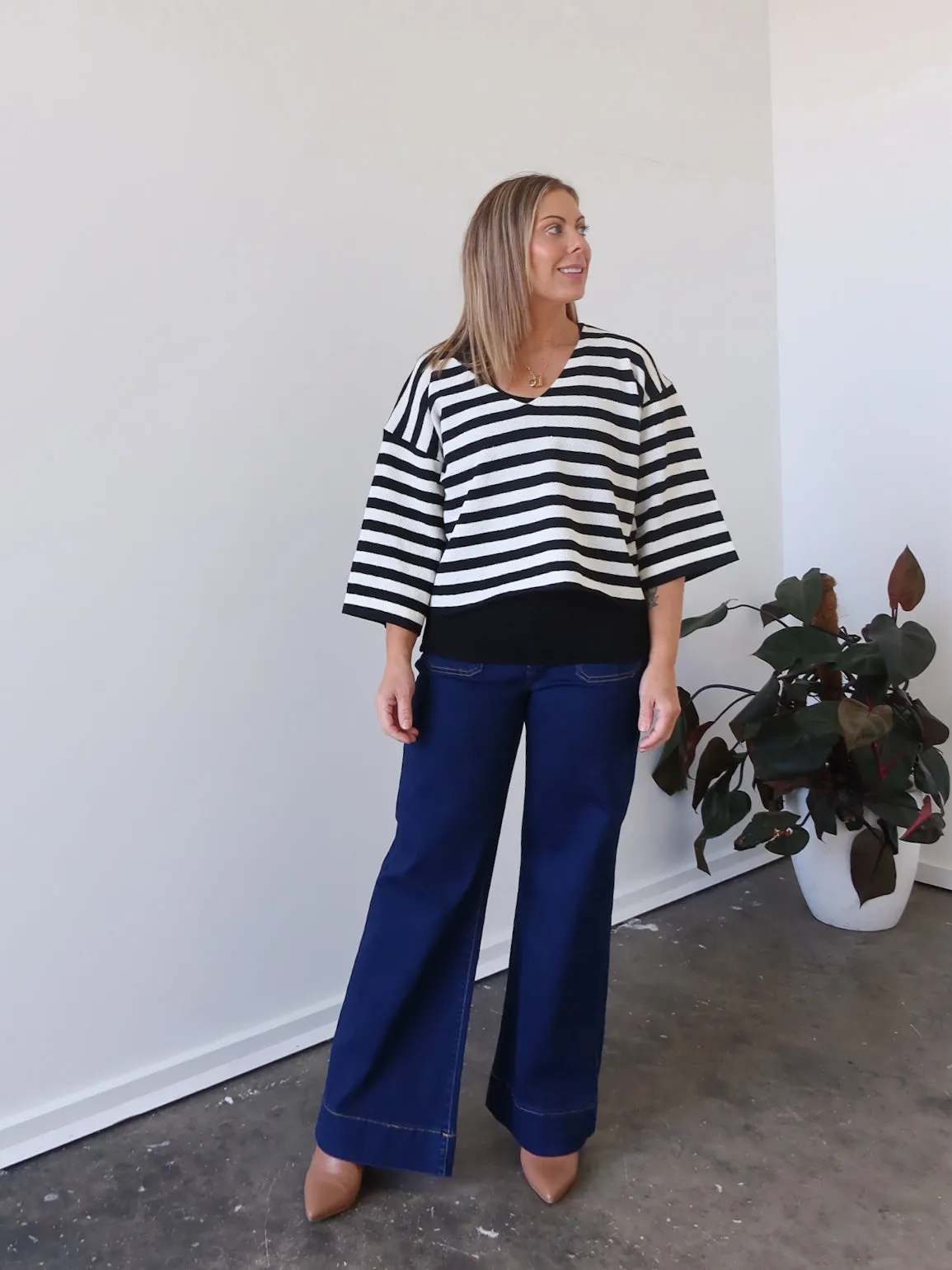 Neutral palette Allegra Knit - Black