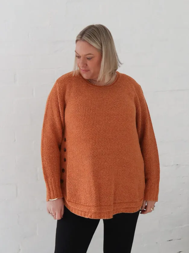 Essential Outfit Eco Certified Fibers Clark Knit - Orange