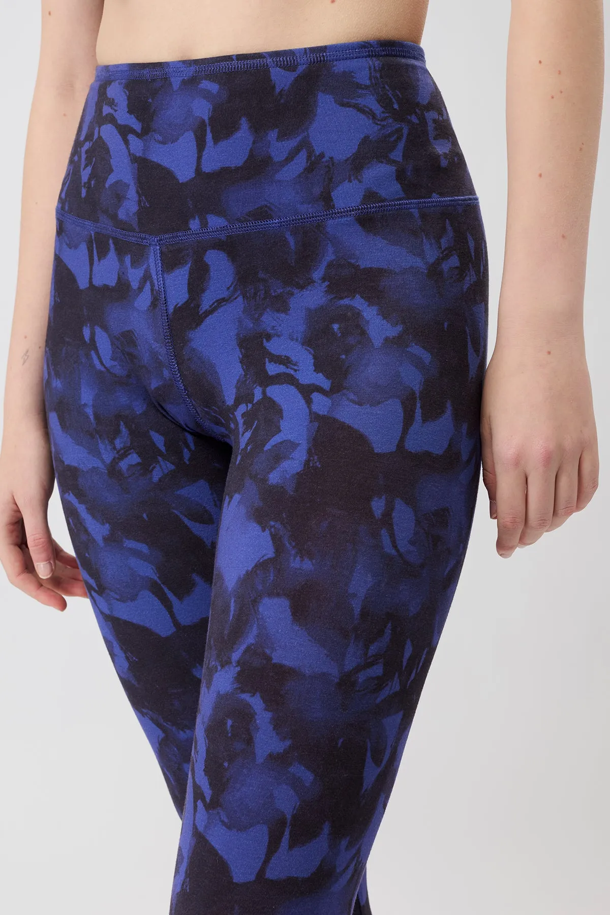 Stretch Comfort Anti Static Material Printed Leggings - Saphir Sparkle