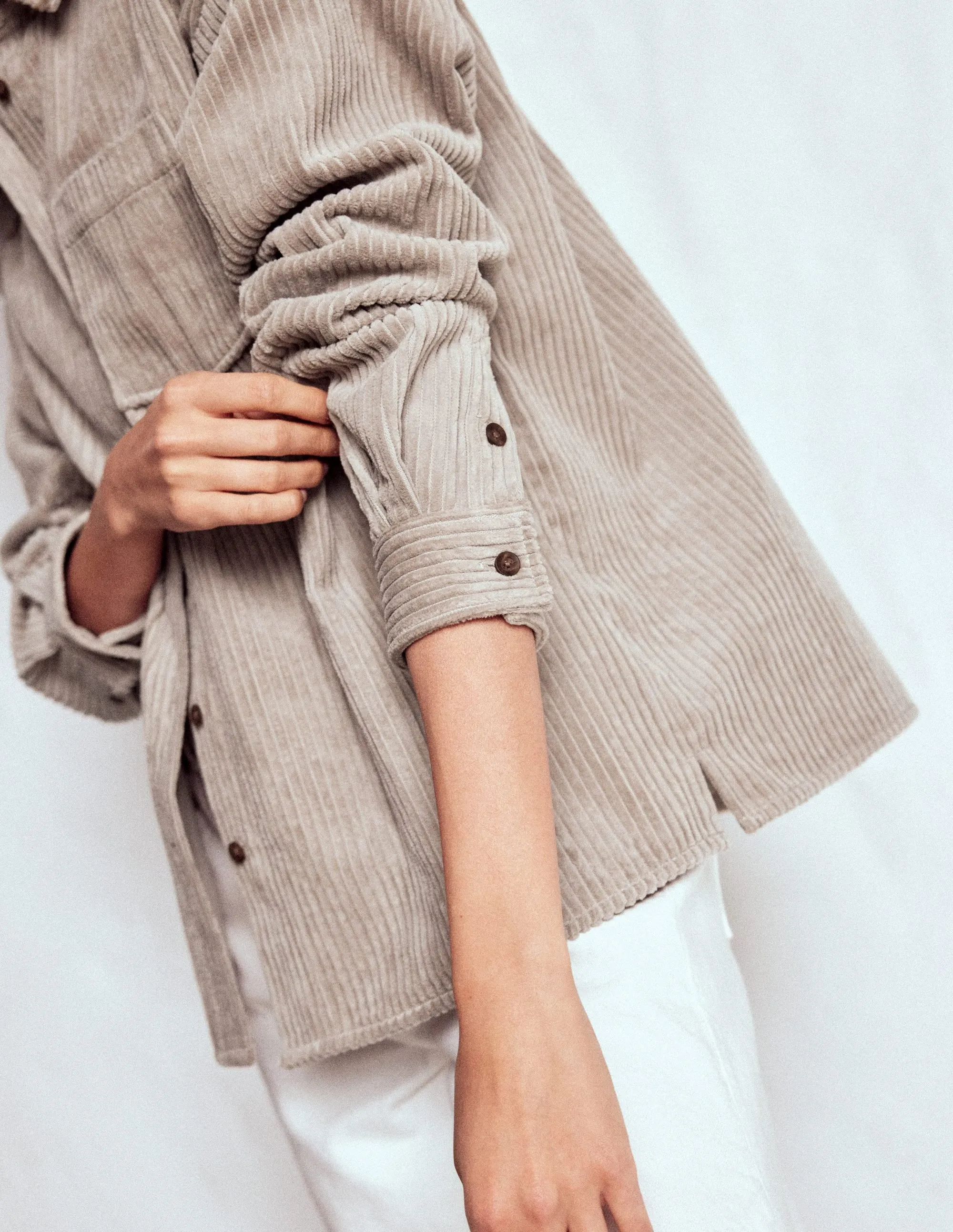 Comfy Essentials Wear Cord Overshirt-Nutmeg