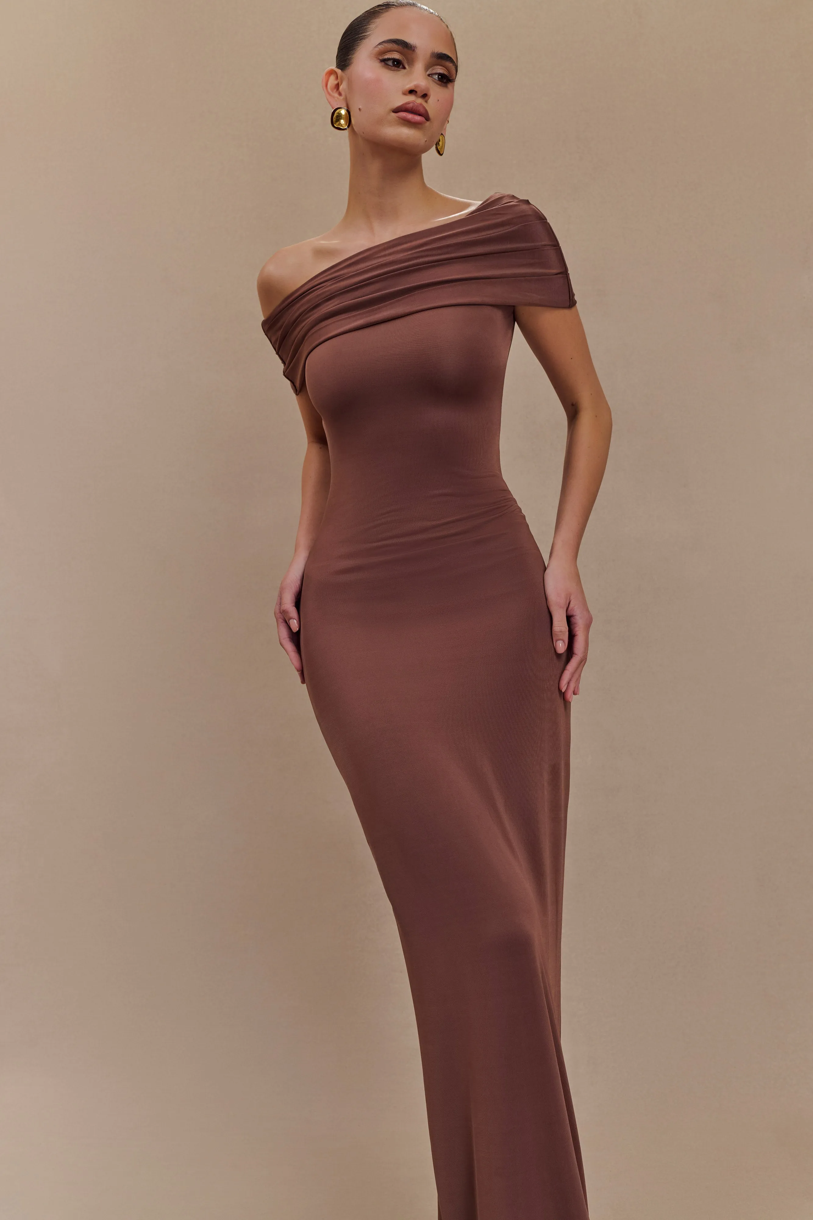 Contemporary Layer Cassandra Off Shoulder Slinky Maxi Dress - Chocolate