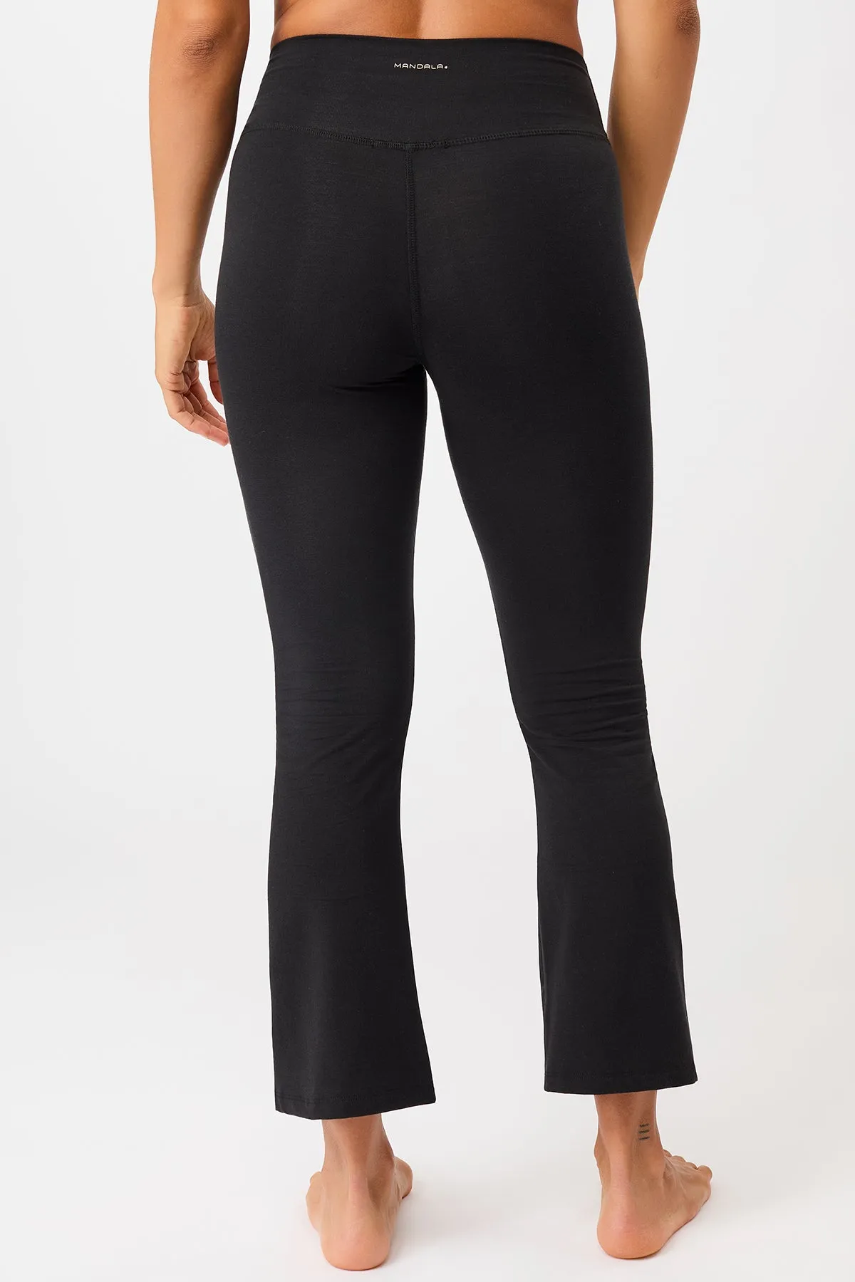 Buttery Soft Texture Cropped Flared Pants - Black