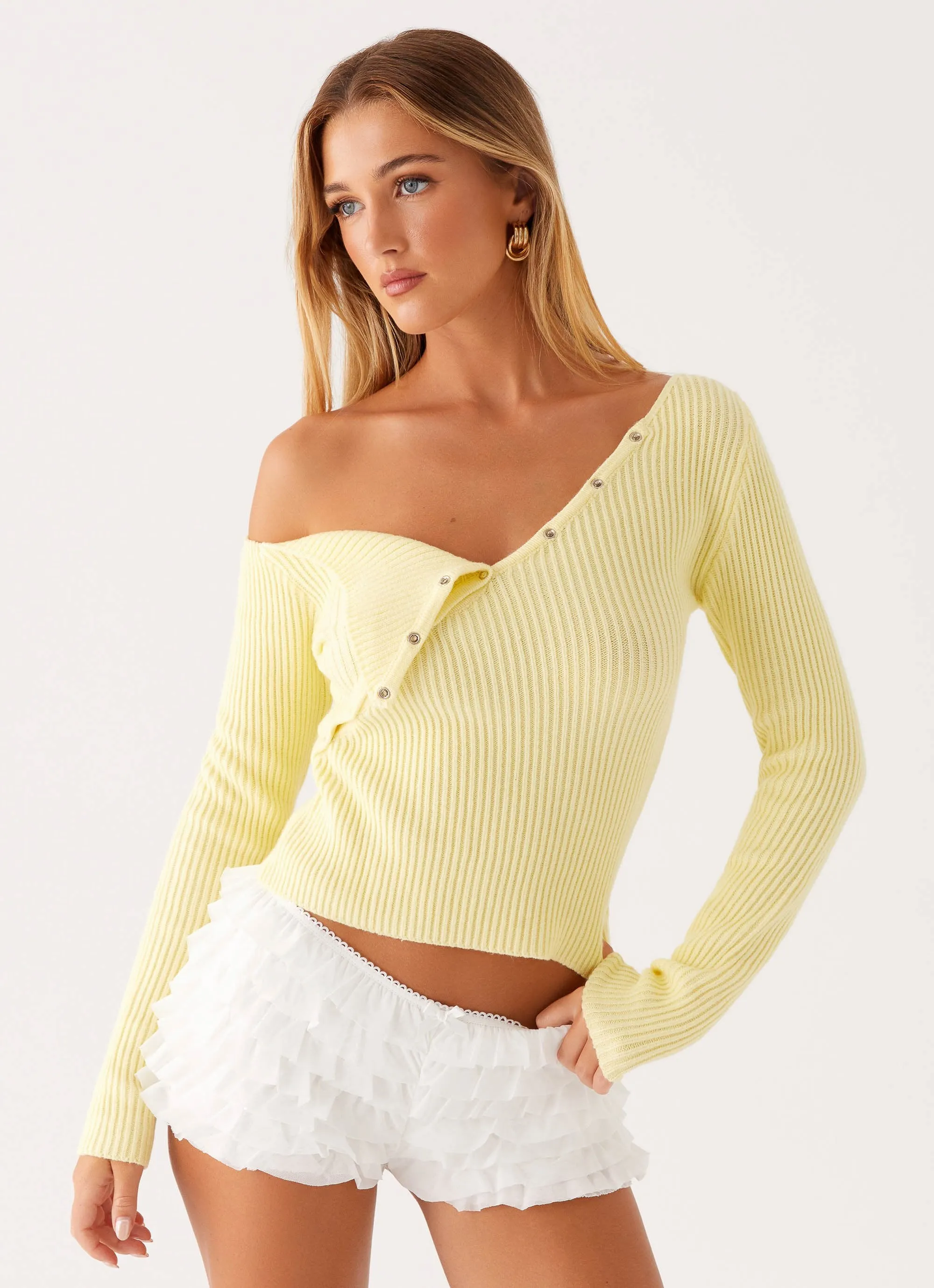 Odor Resistant Treatment Skin Friendly Stitch Waverly Knit Top - Pastel Yellow