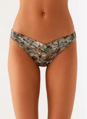 Lightweight Weave Delta Bikini Bottoms - Vintage Blossom