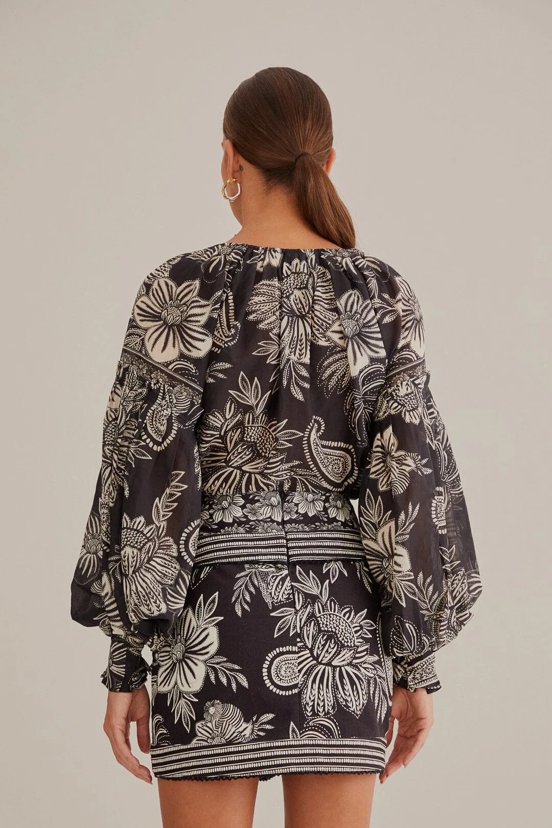 Runway Ready Anti Static Lining Black Paisley Bloom Mini Skirt