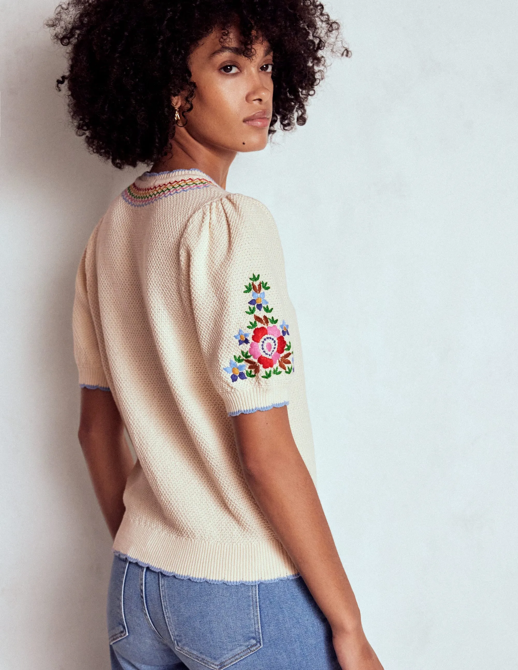 Puff Sleeve Embroidery T-shirt-Warm Ivory Pure Shape