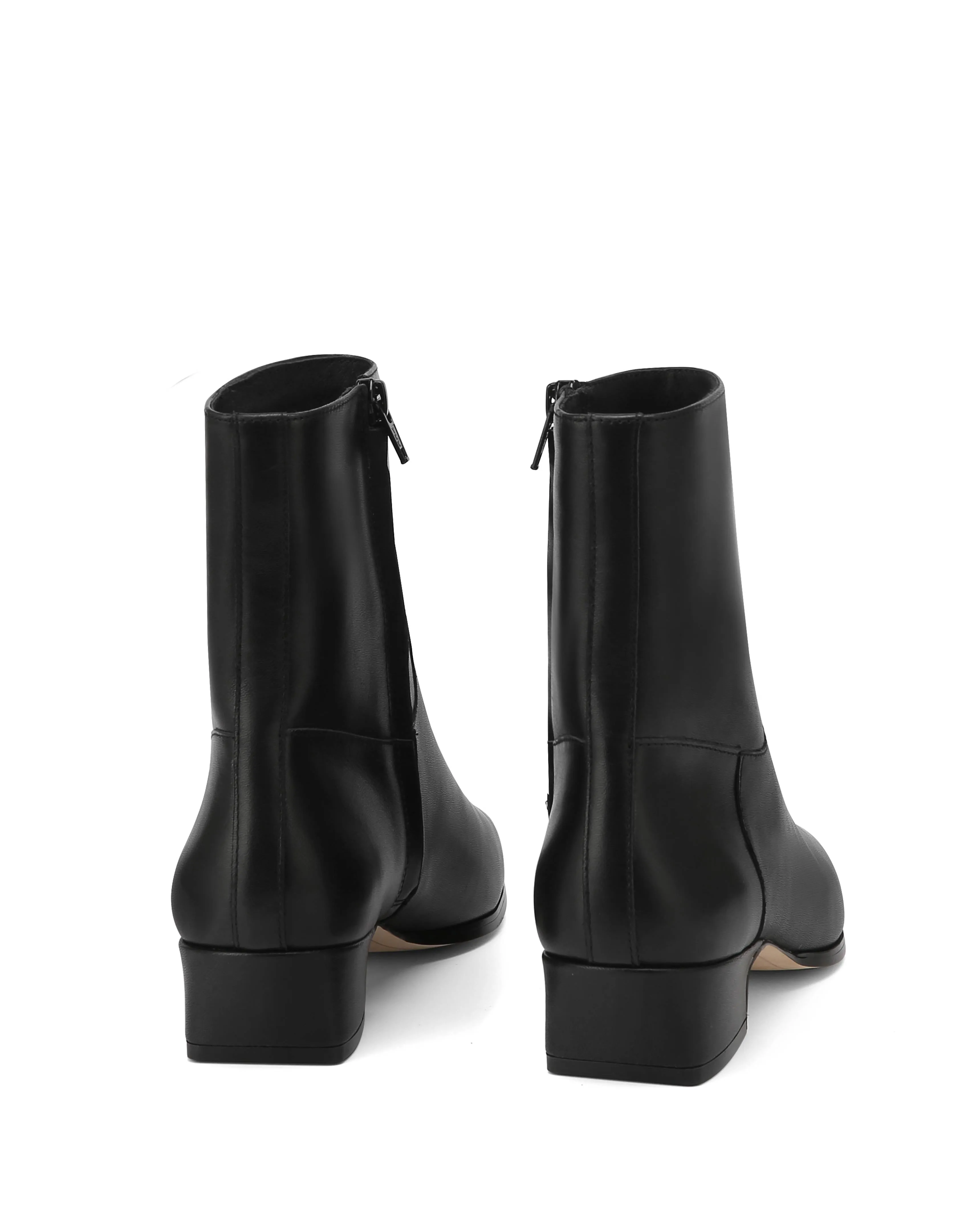 Heavy Use Cushioned Step Work Commute Dusty Black Leather