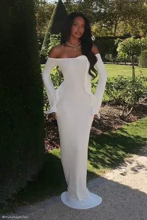 Comfortable Waist Design Sandrine Off Shoulder Knit Maxi Dress - White