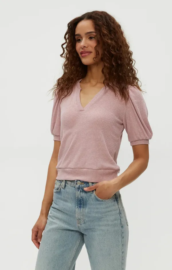 Quinn Puff Sleeve Top VentilatedKnit
