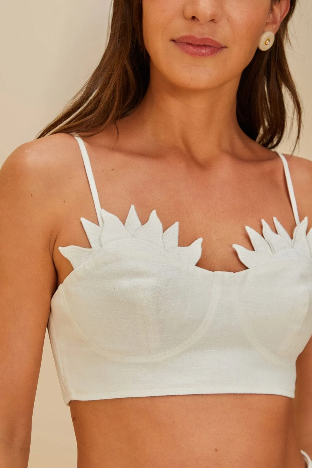 Off-White Sunrise Cup Euroflax? Premium Linen Crop Top Elegant Layer