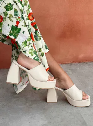 Mid Top Style City Life Shapiro Mules Platform Heels Bone