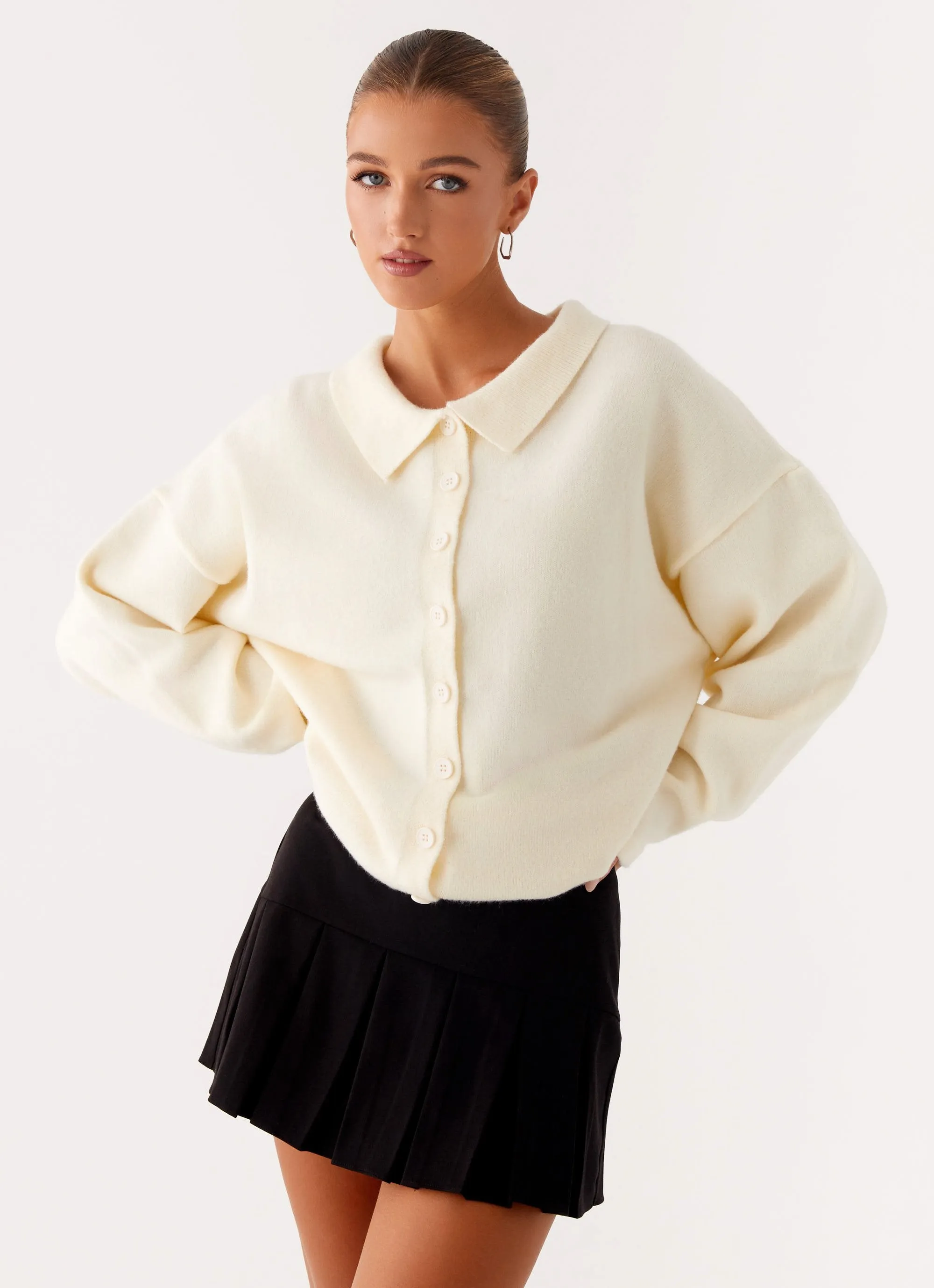 HoodedStyle Adjustable Hemline Dorian Button Knit Sweater - Ivory