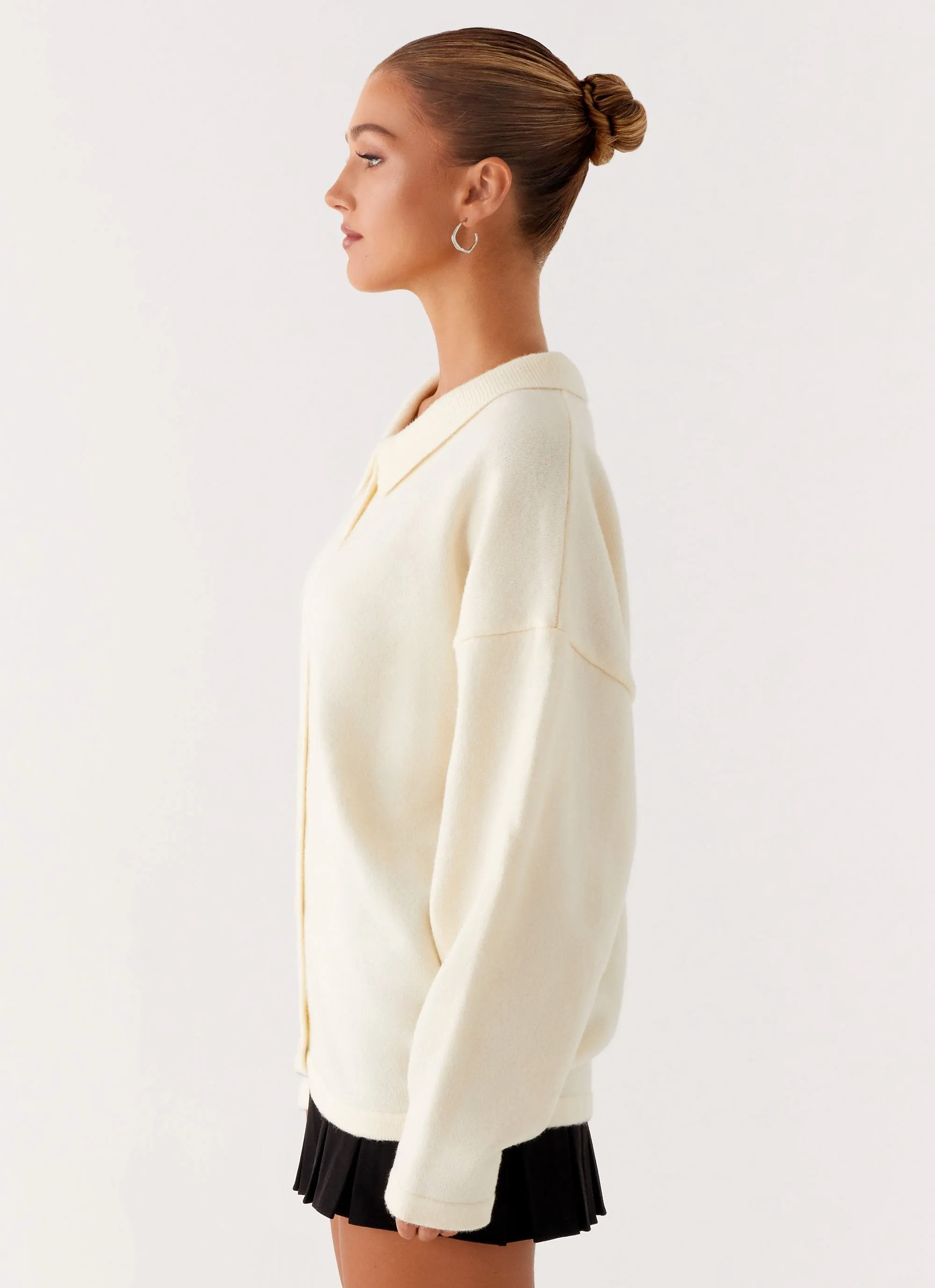 Dorian Button Knit Sweater - Ivory Magnetic Closure System Heat Trapping Layer