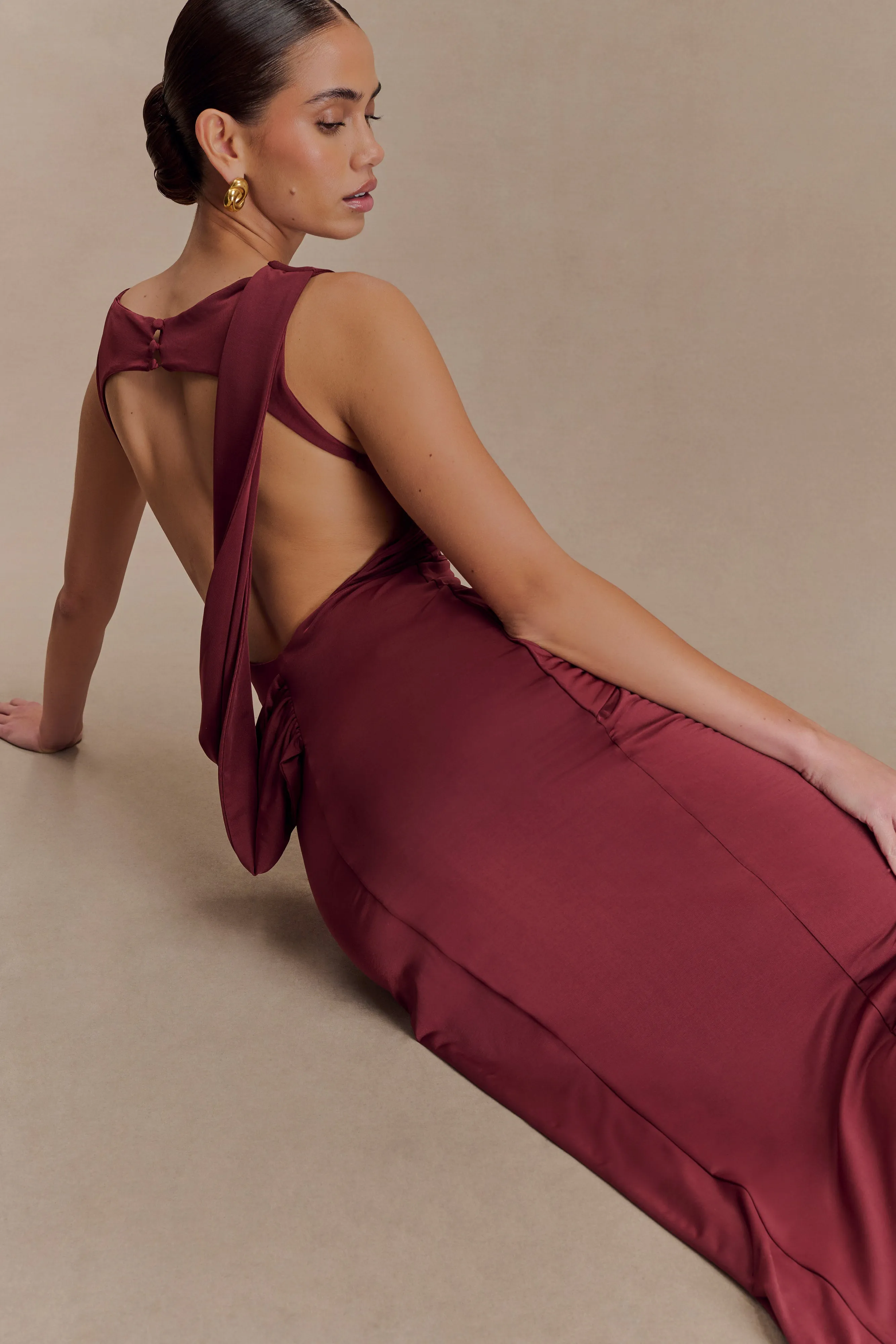 QuickReleaseClasp Weekend Edge Henley Slinky Drape Maxi Dress - Wine