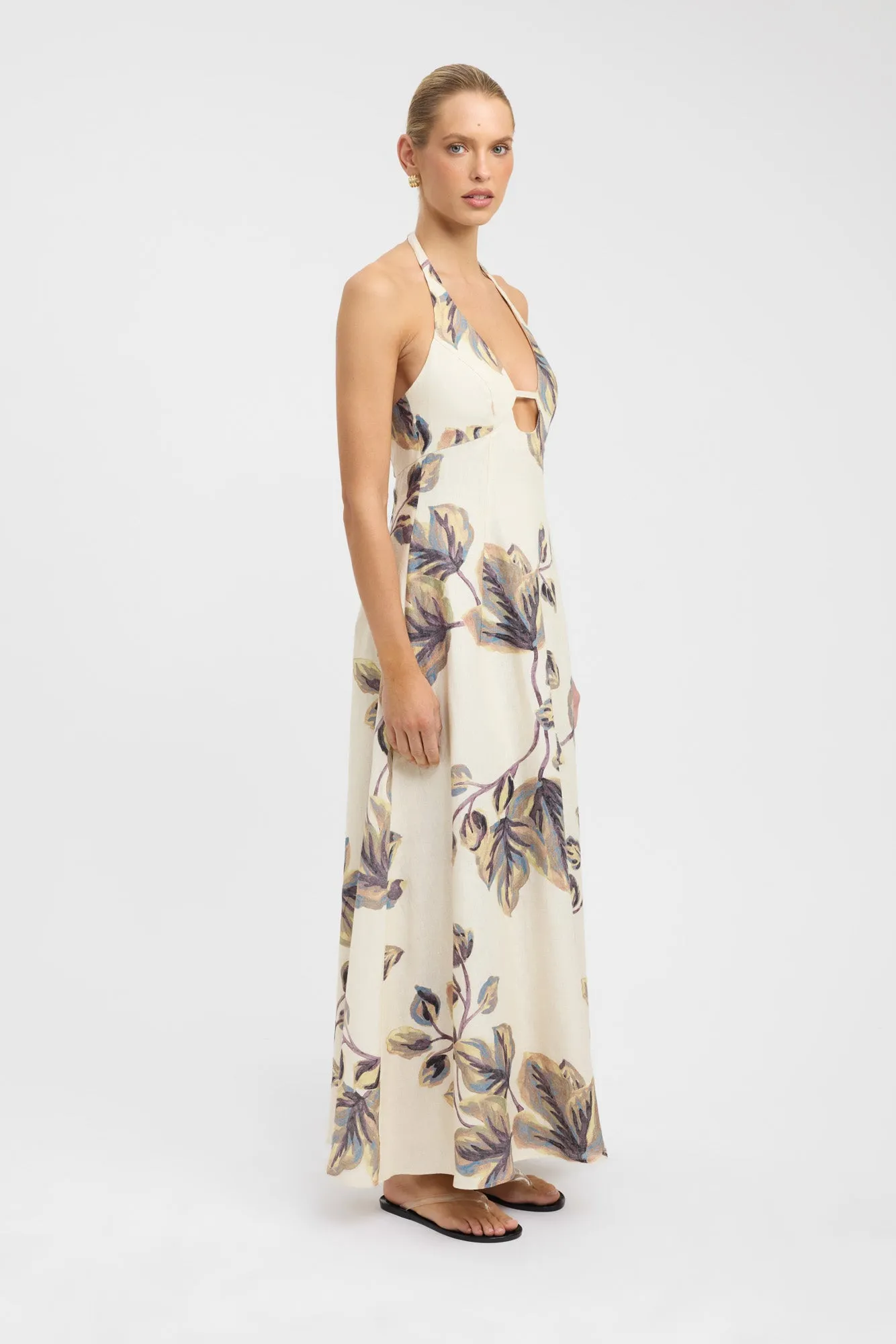 Isla Maxi Dress Fit for All Seasons