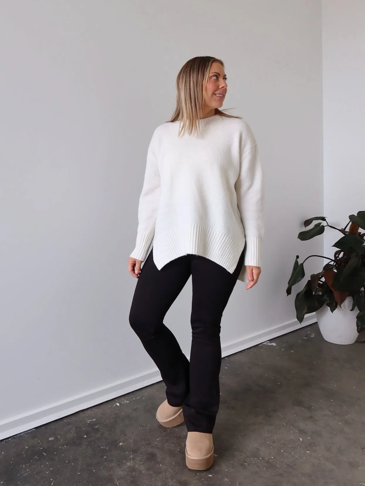 Breathable Liner Integration Seamless Circular Knit Hailey Knit - Vanilla