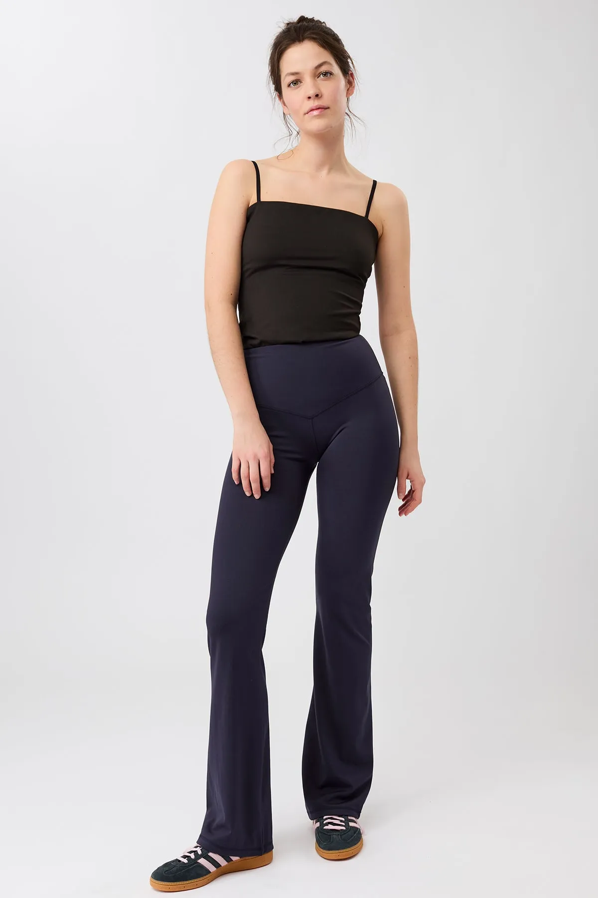 Morning Stretch Minimalist Style Flared Sports Pants - Night Sky