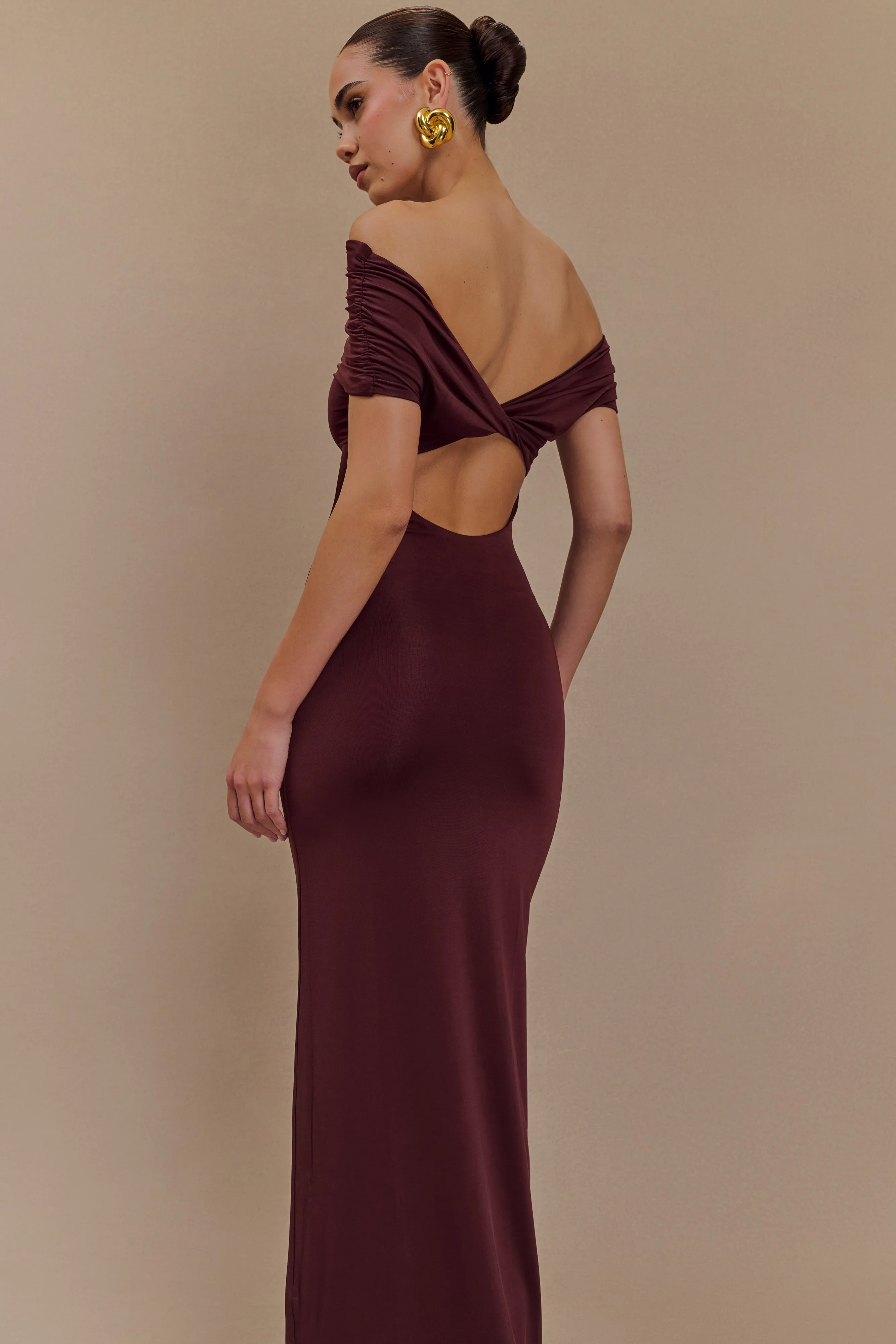 Daily Mood Imogen Off Shoulder Slinky Maxi Dress - Mahogany