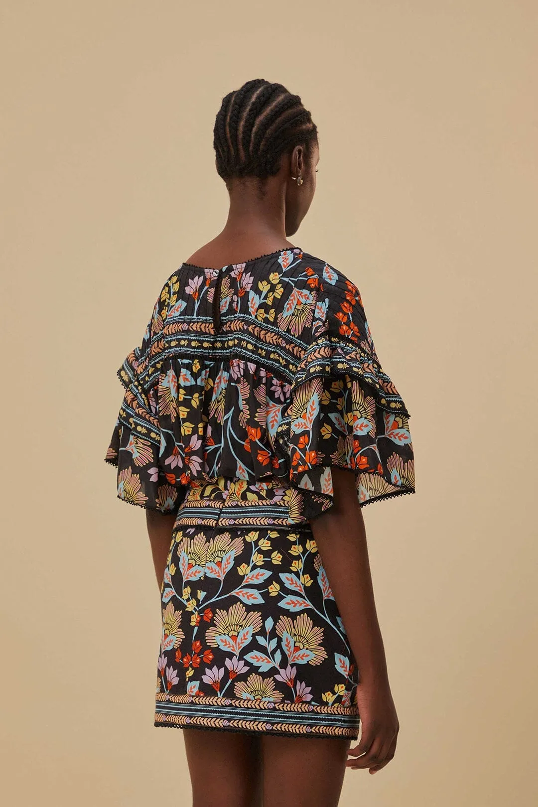 slim fit Flowery Black Mini Skirt