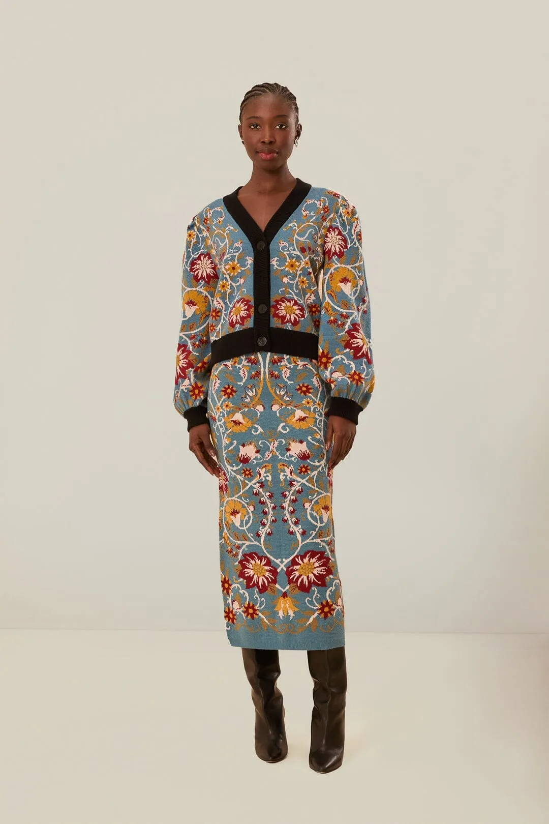 Flowing Beauty Knit Skirt Simple Outfit