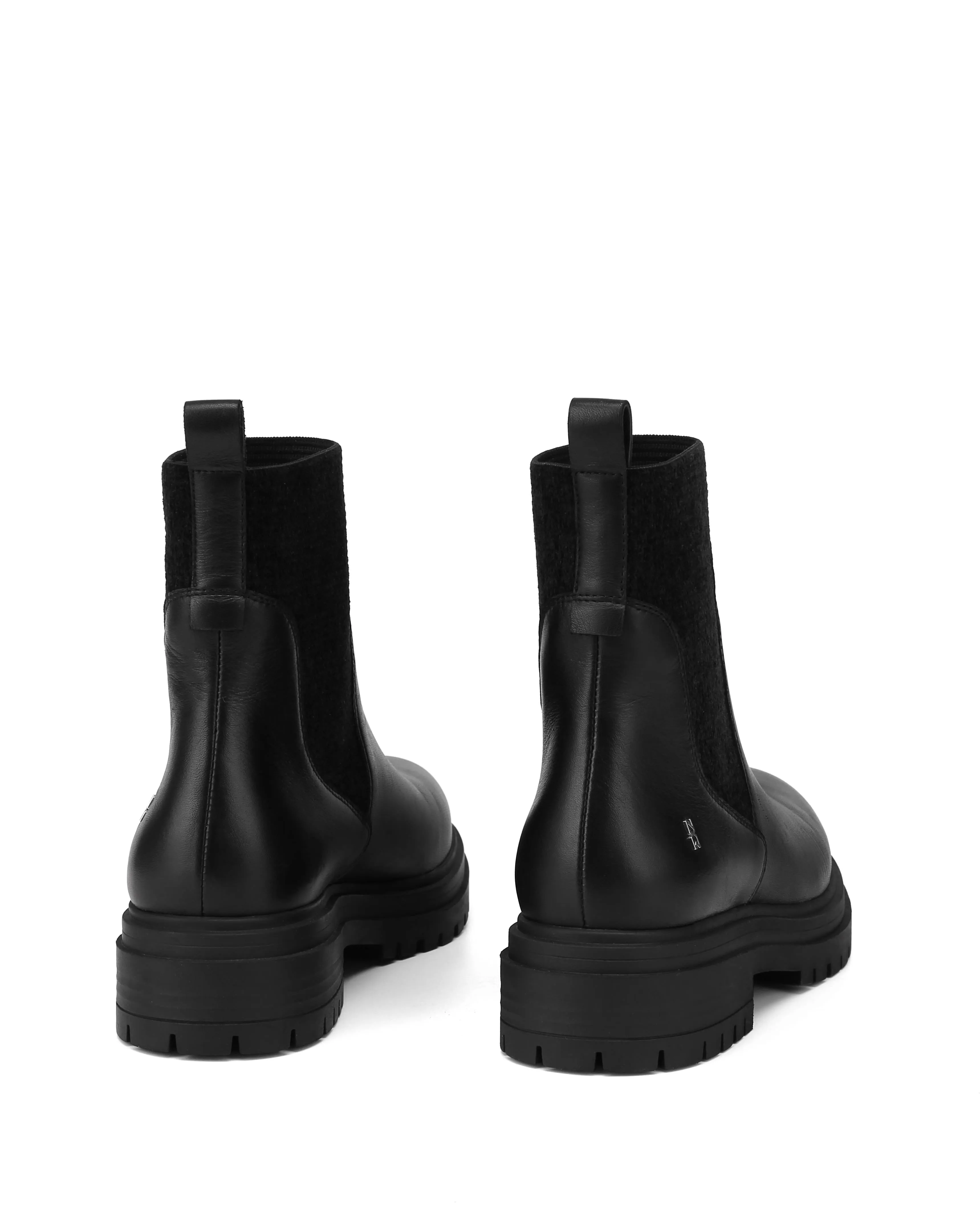 Fashion Show Daily Function Kele Black Leather