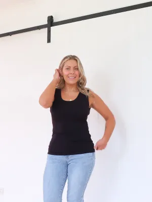 Liza Tank- Black Crew - friendly