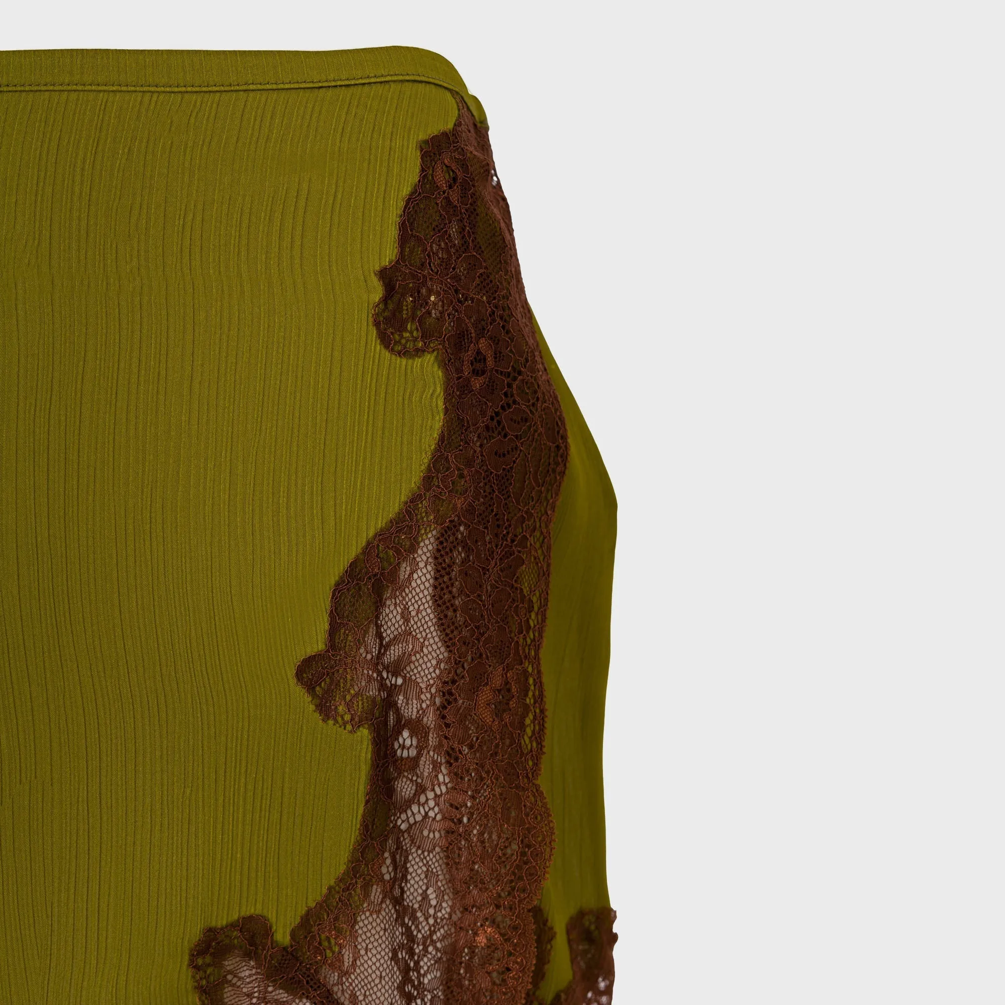 Outfit Mood Light Edge Siedres Lace-Trimmed Satin Mini Skirt - Khaki