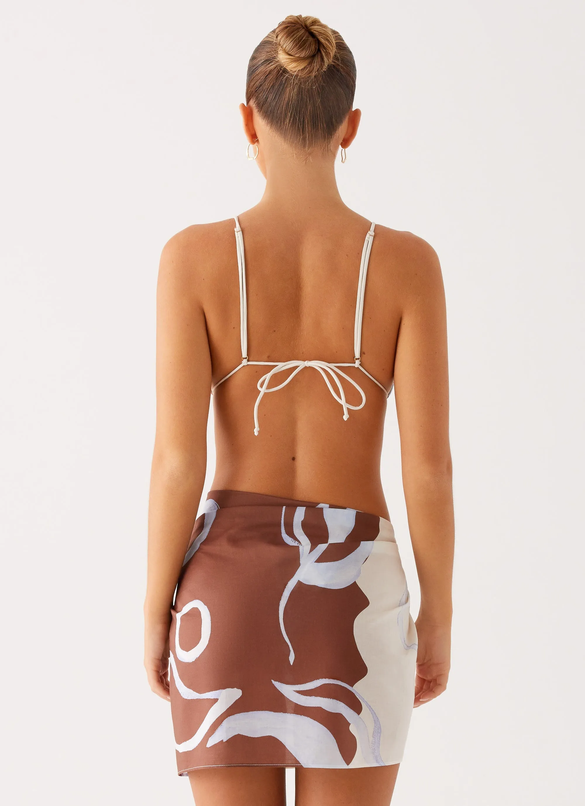 Seaside Fun Layering-Option Ocean Is Calling Mini Sarong - Bloom Wave Print