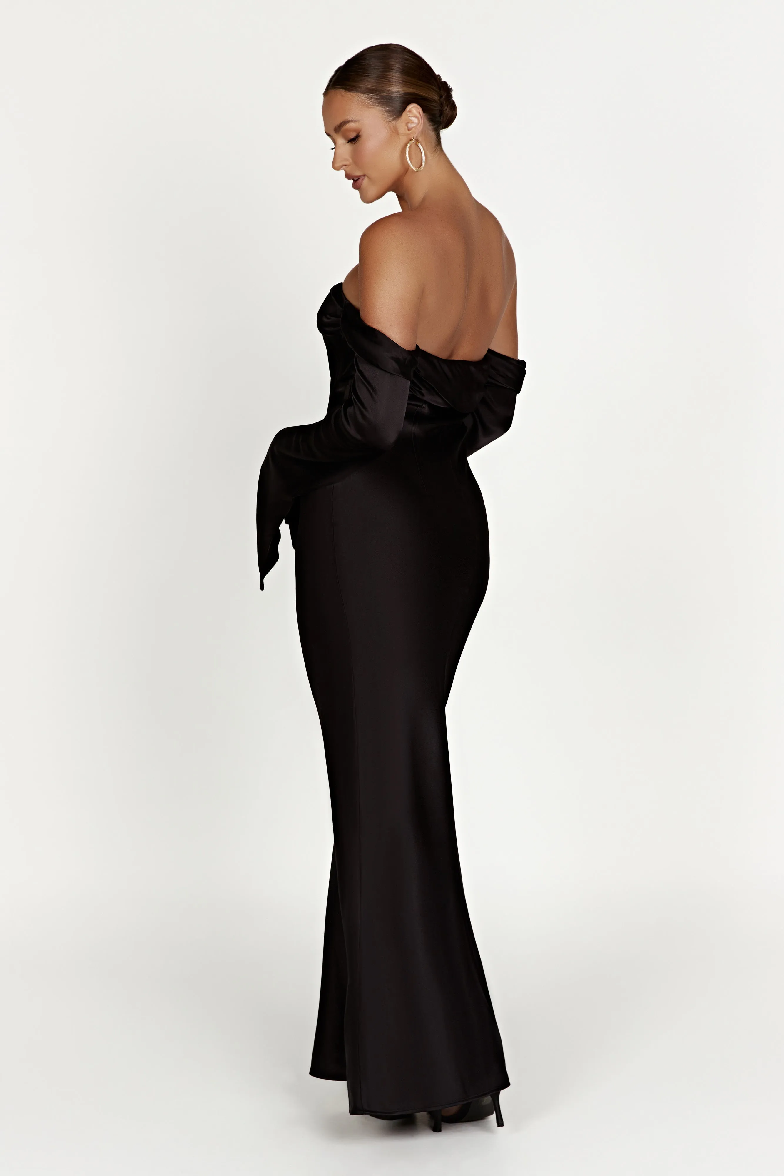 Elegant Piece Comfy Yet Stylish Giselle Off Shoulder Cowl Neck Maxi Dress - Black