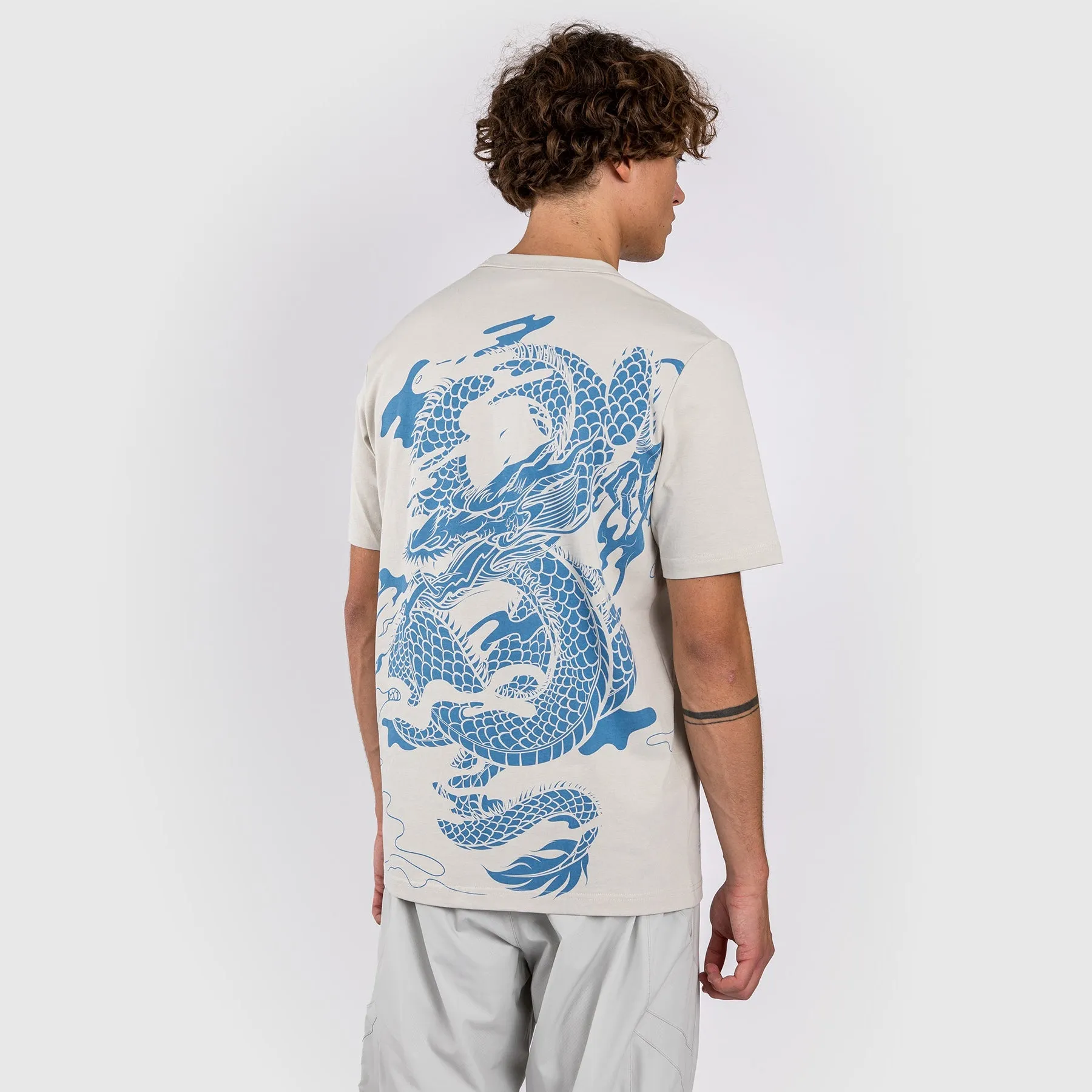 Sustainable Dye Process Breathable Waistband Venum Dragon??s Flight Men??s T-Shirt - Misty Blue