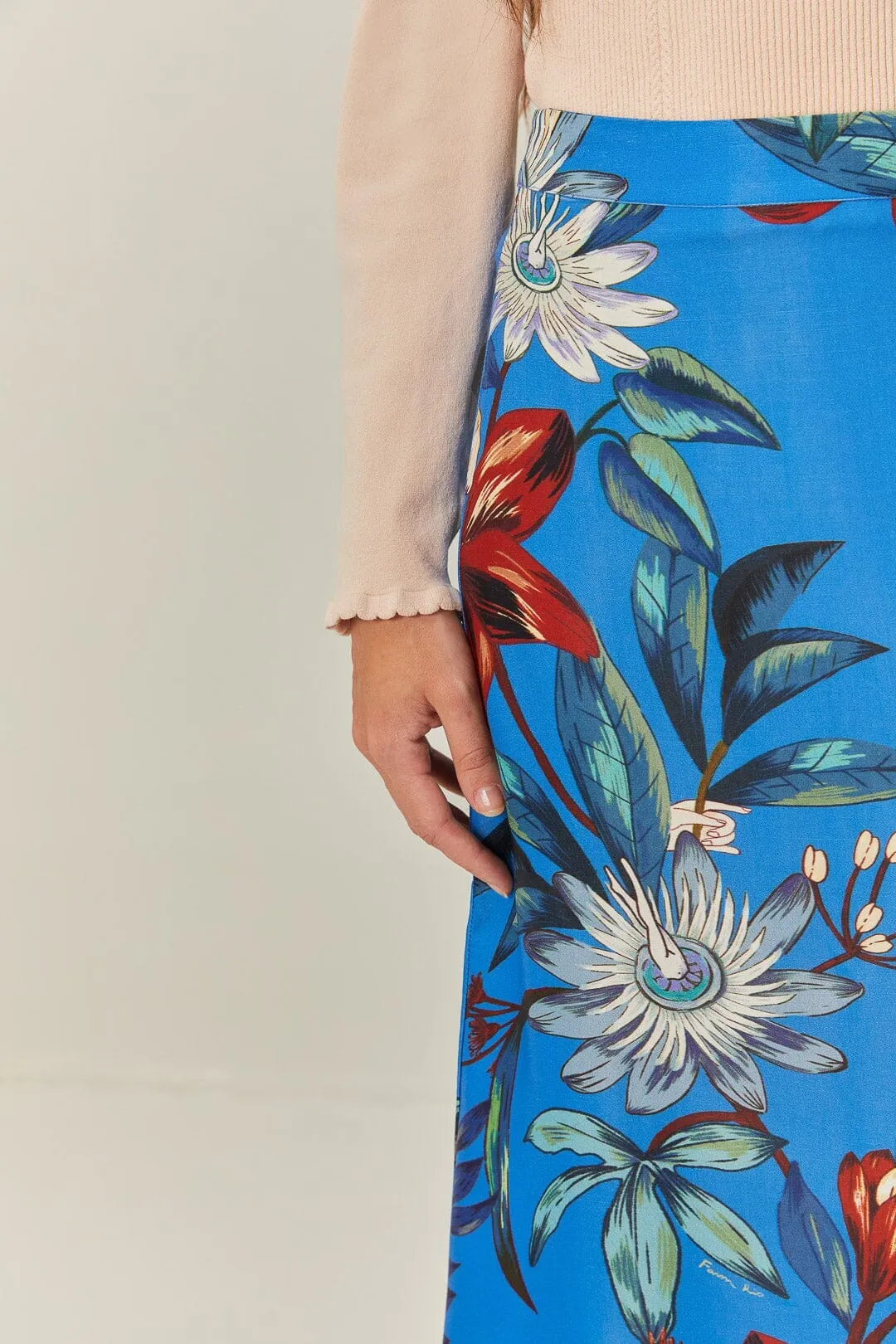 Blue Surreal Flowers LENZING? ECOVERO? Midi Skirt Style Moment High Rise