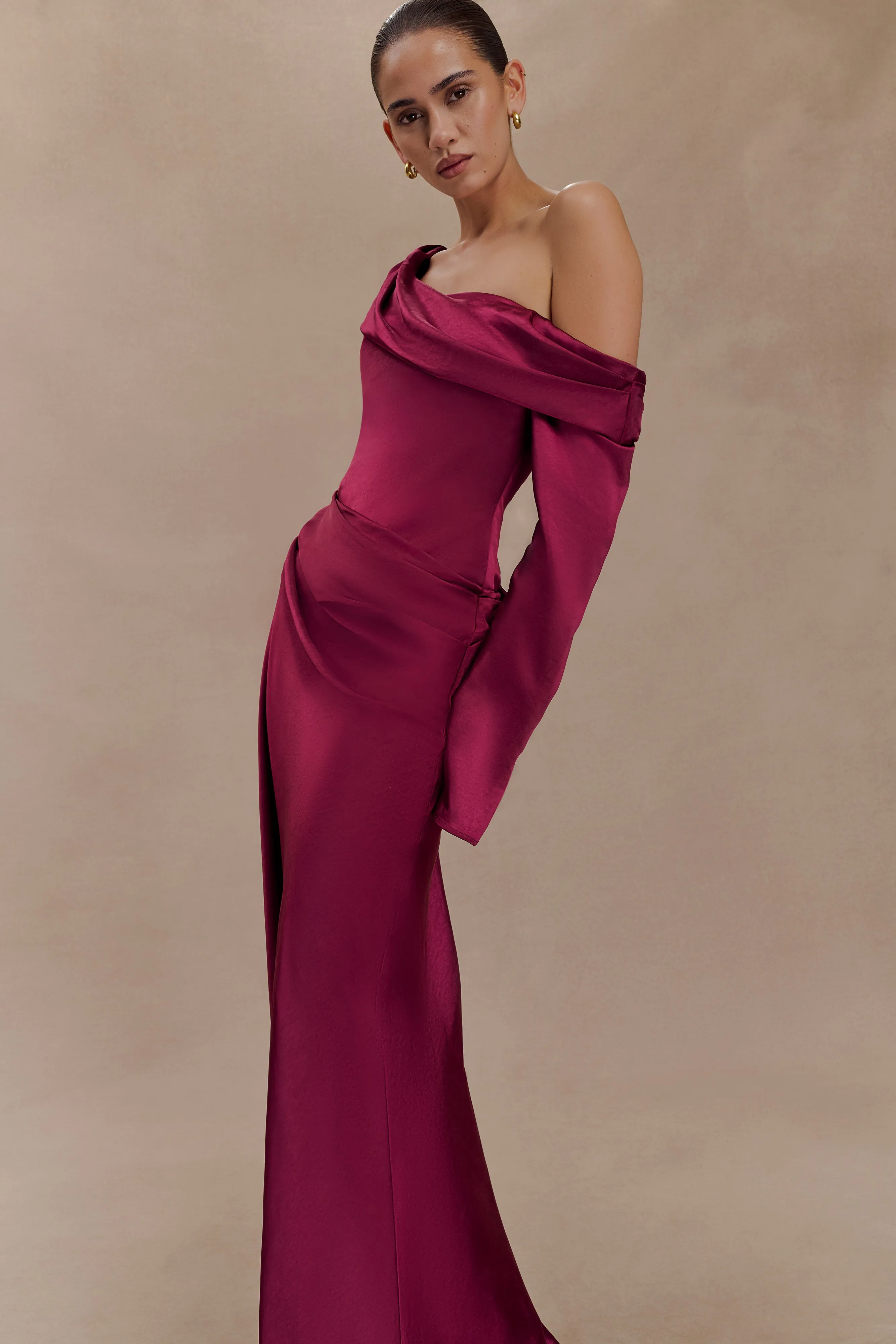 Winter Classic Refined fit Iris Long Sleeve Satin Maxi Dress - Mahogany