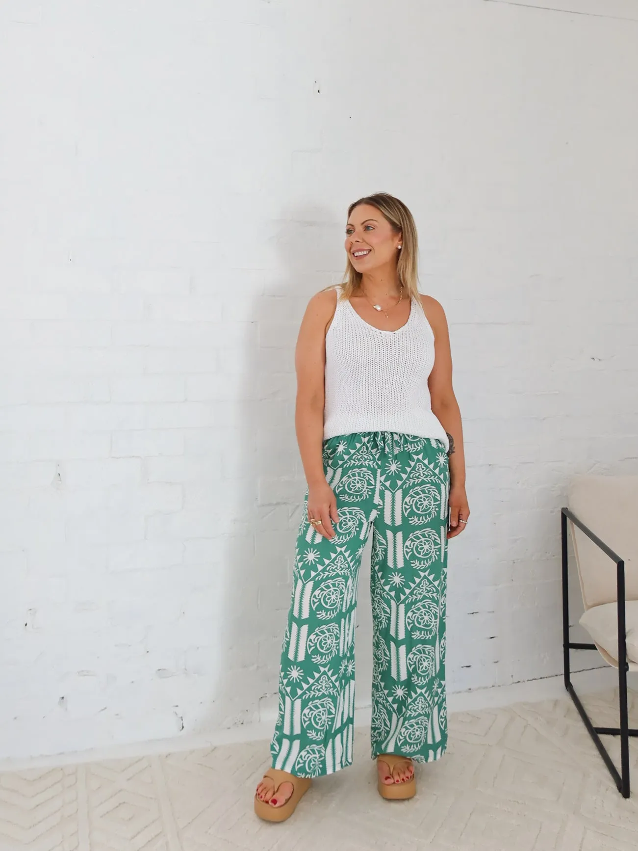 Wick Effect Ivy Top- White