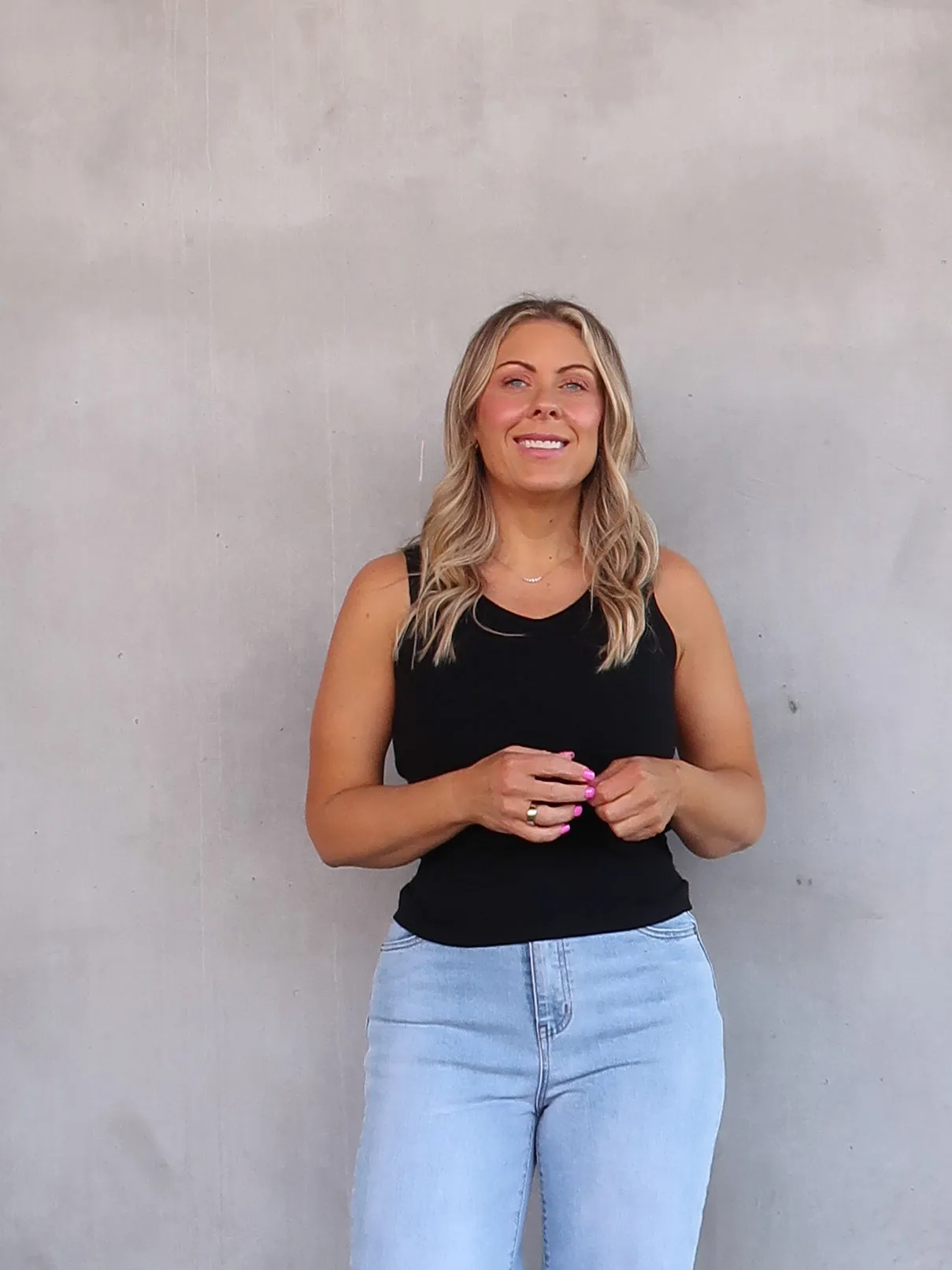 medium size fire support Janice Knit Tank - Black