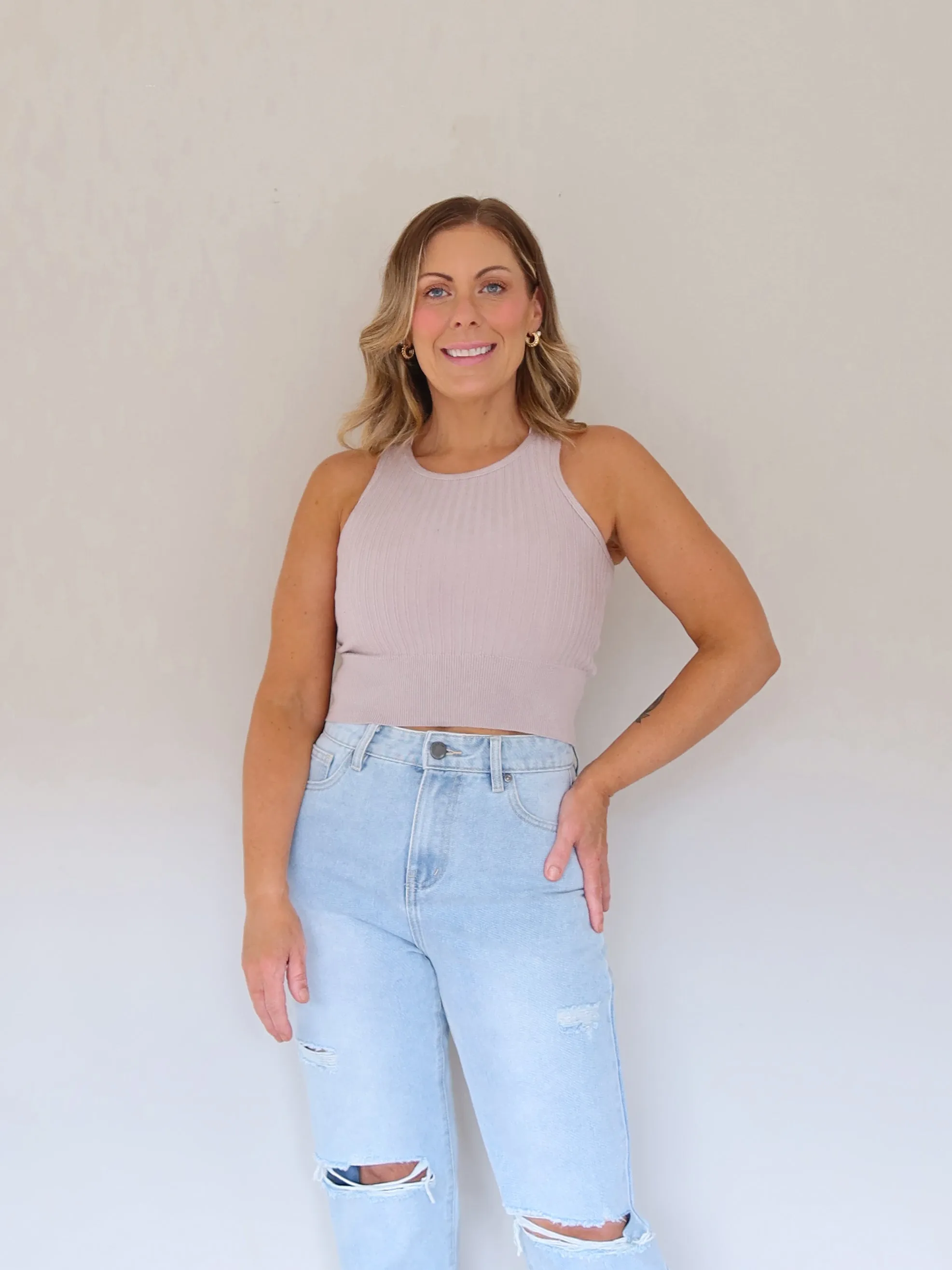 Back Ventilation Design Joy Tank - Stone