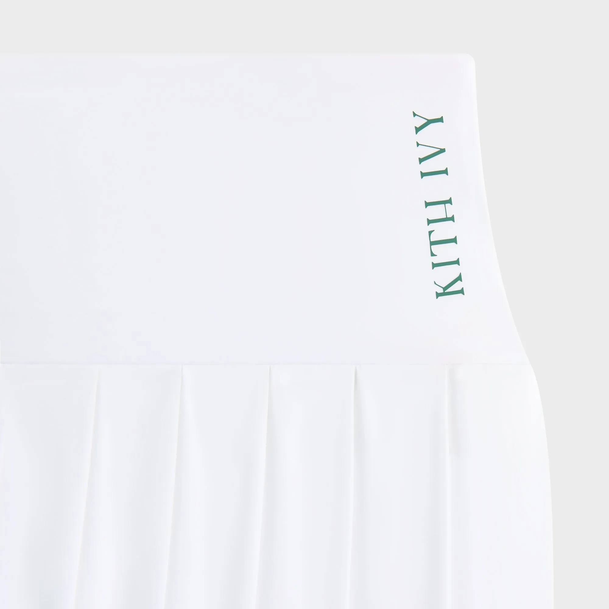 Easy Movement Pocket Design Kith Ivy for Wilson Women's Eastside Tennis Mini Skirt - White