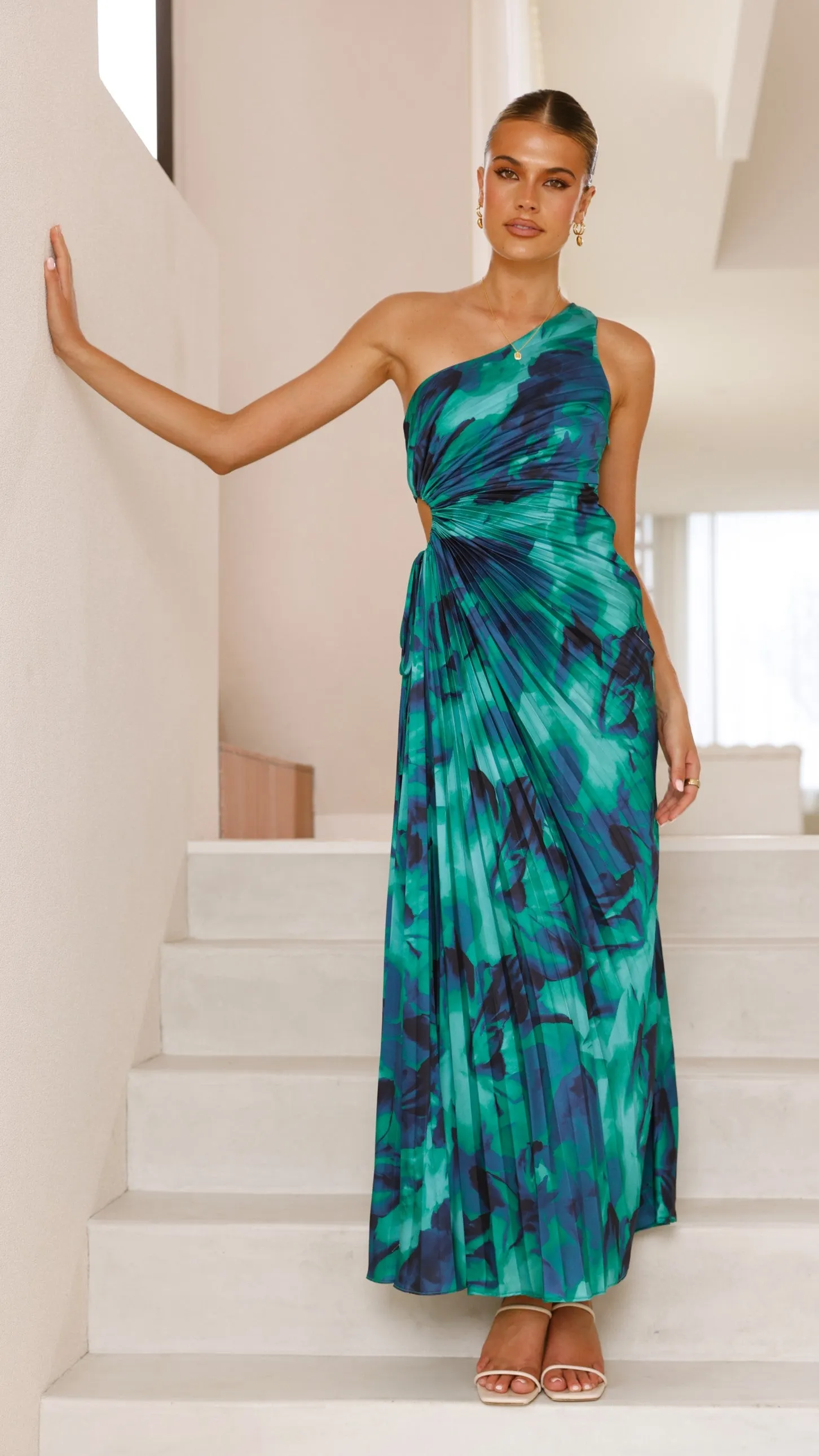 High Cut Anti-Static-Finish Laken Maxi Dress - Green Print