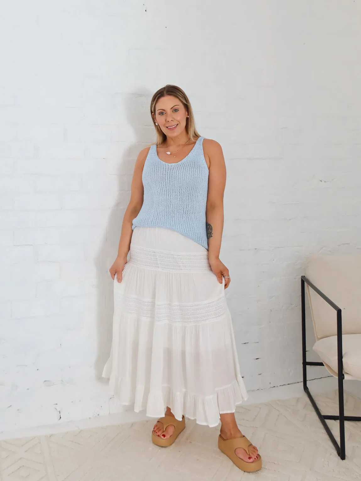 Laura Skirt- White Neat Finish