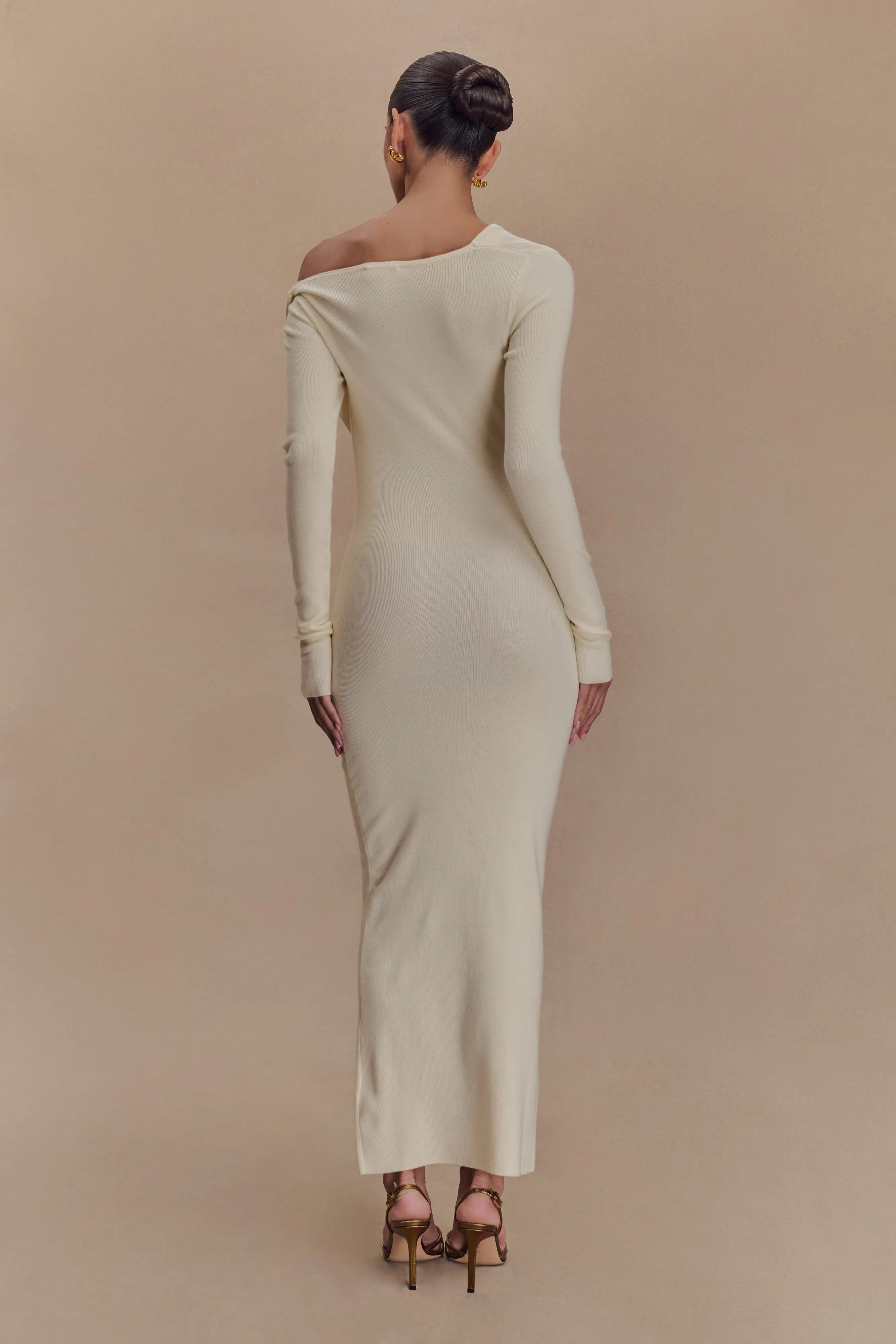 Culver Draped Twist Knit Midi Dress - Cream Playful design piece