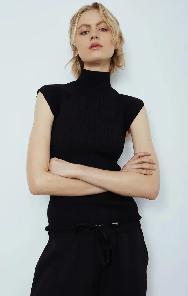 Lillian Fitted Knit Top Earth Fit