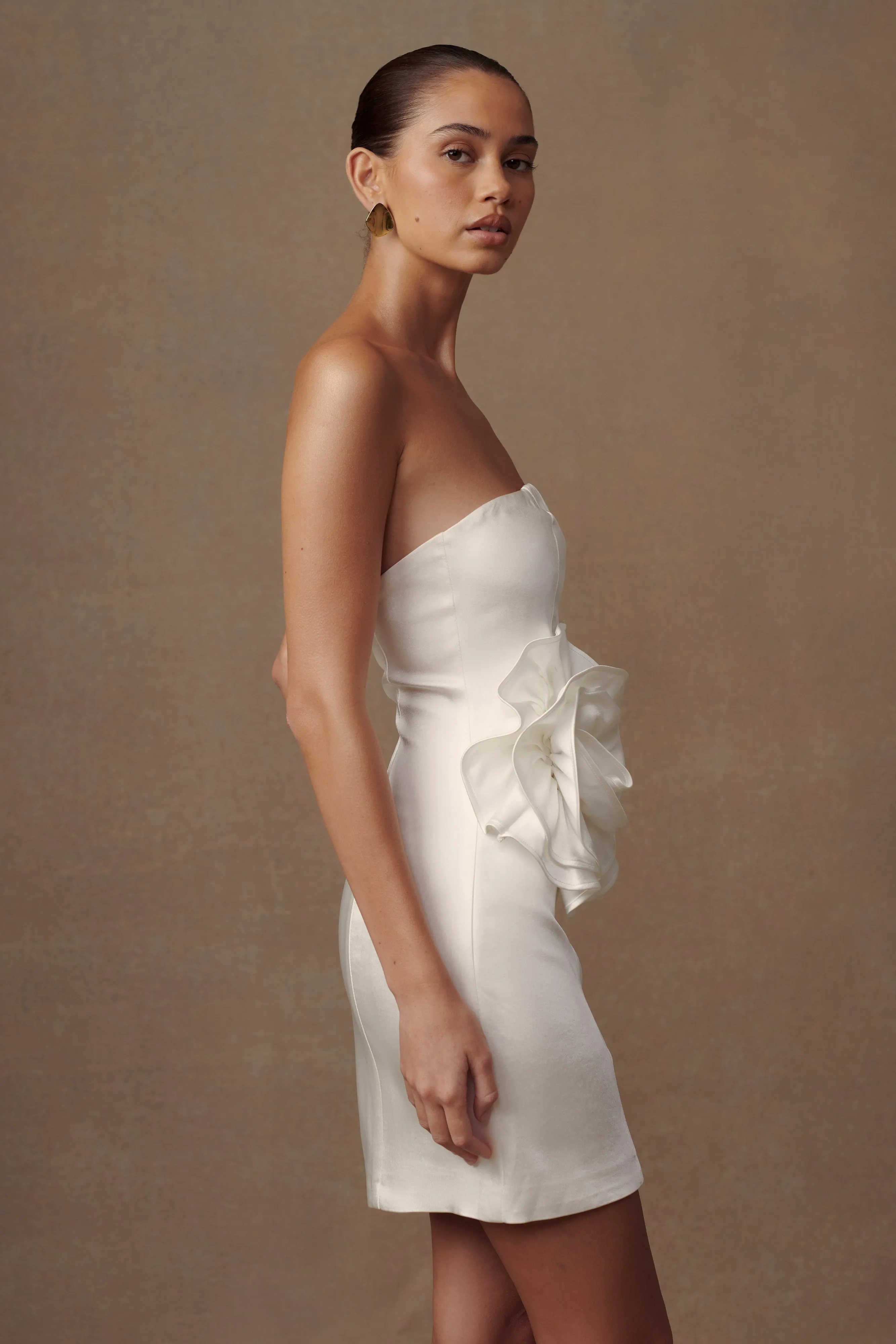 Bernadette Strapless Rose Mini Dress - White Delicate Mood Brunch Tone